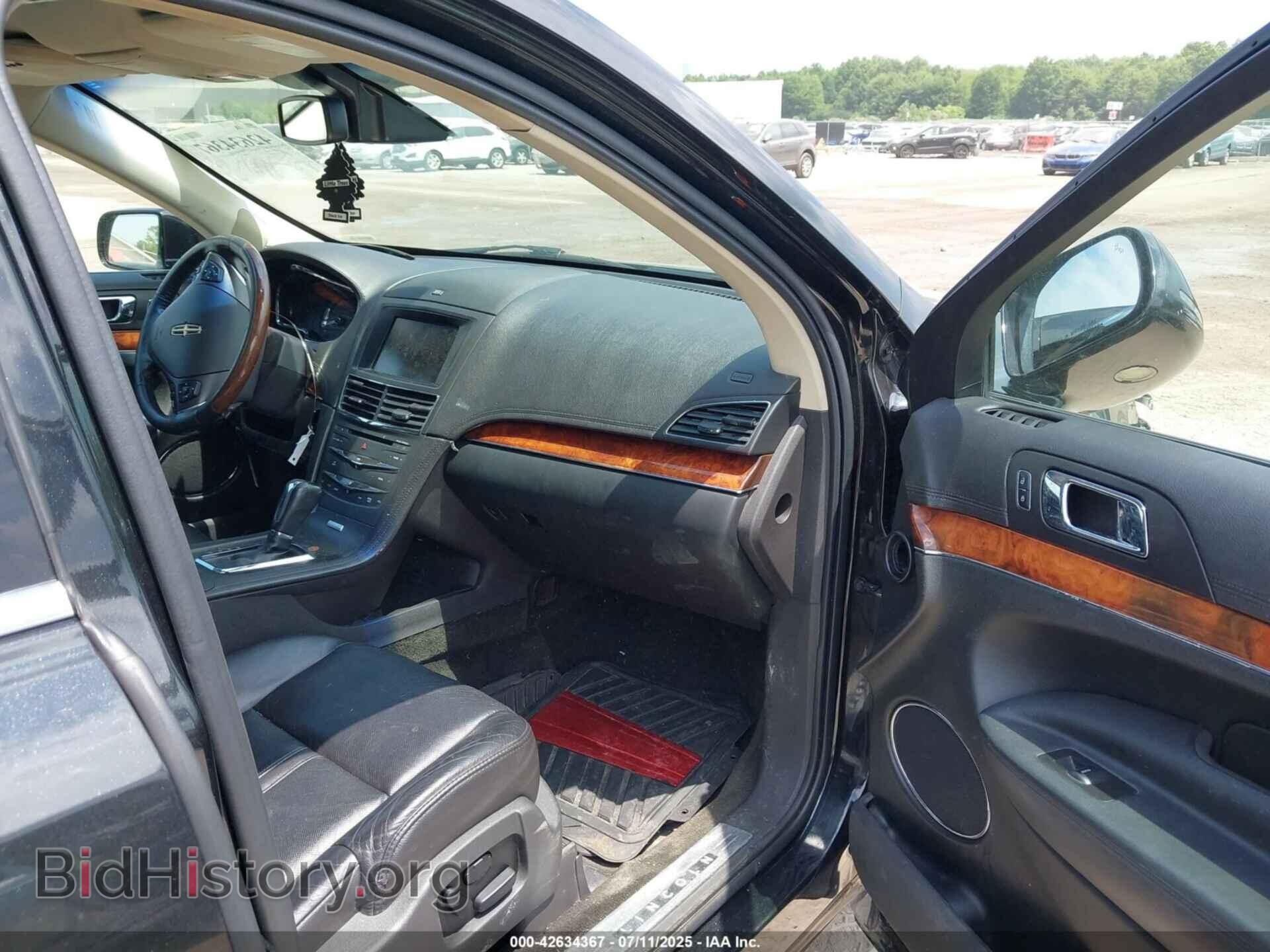 2015 LINCOLN MKT - VIN: 2LMHJ5AT3FBL03027 - Фото 5