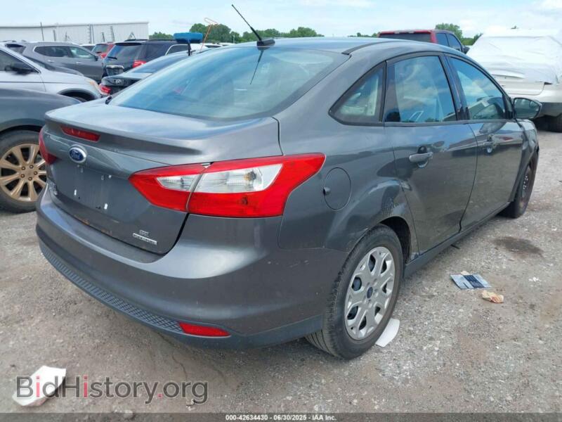 2012 Ford FOCUS (VIN 1FAHP3F24CL447920) — photo 4 of 11