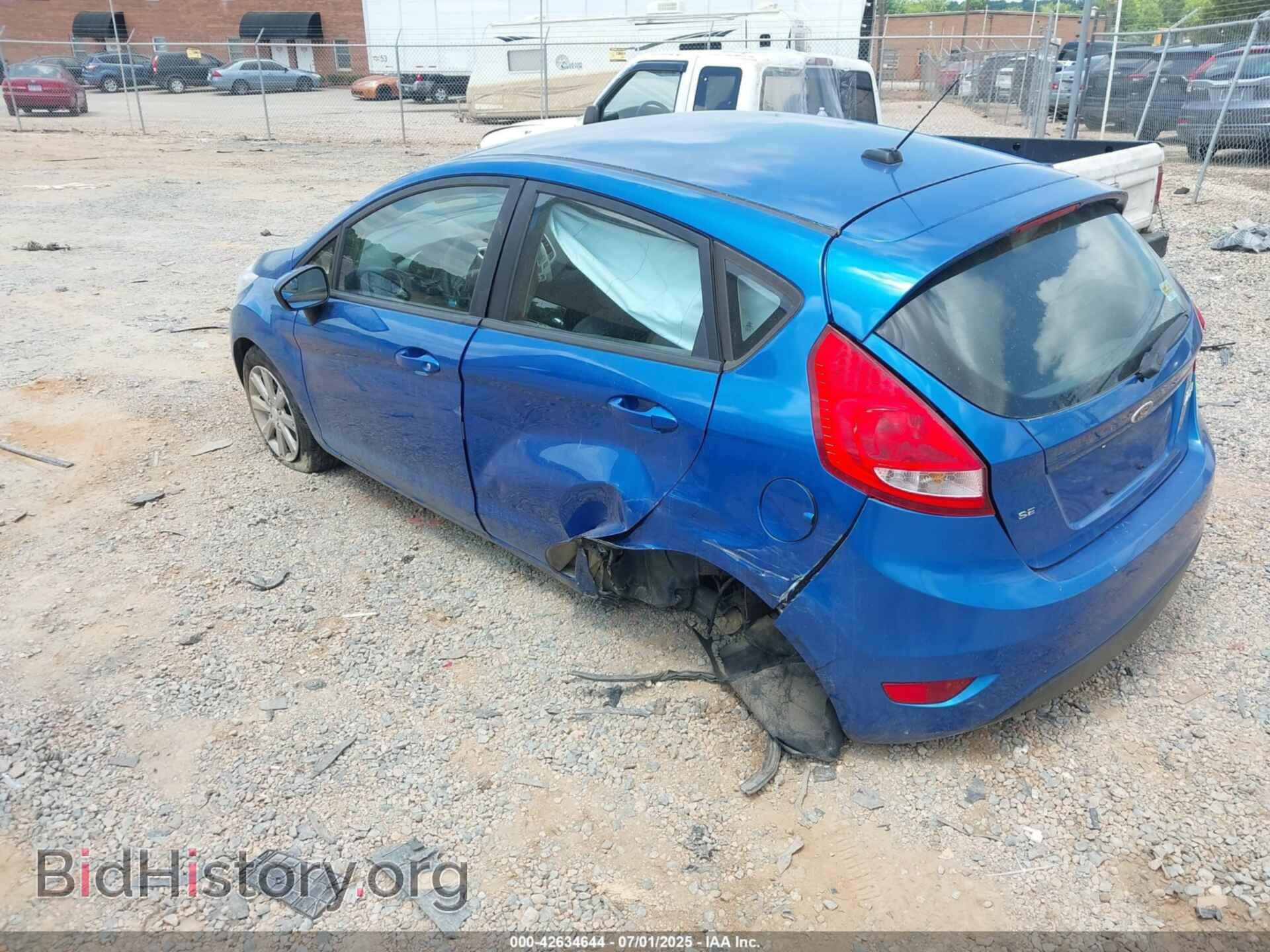 2011 FORD FIESTA - VIN: 3FADP4EJ3BM147523 - Фото 3