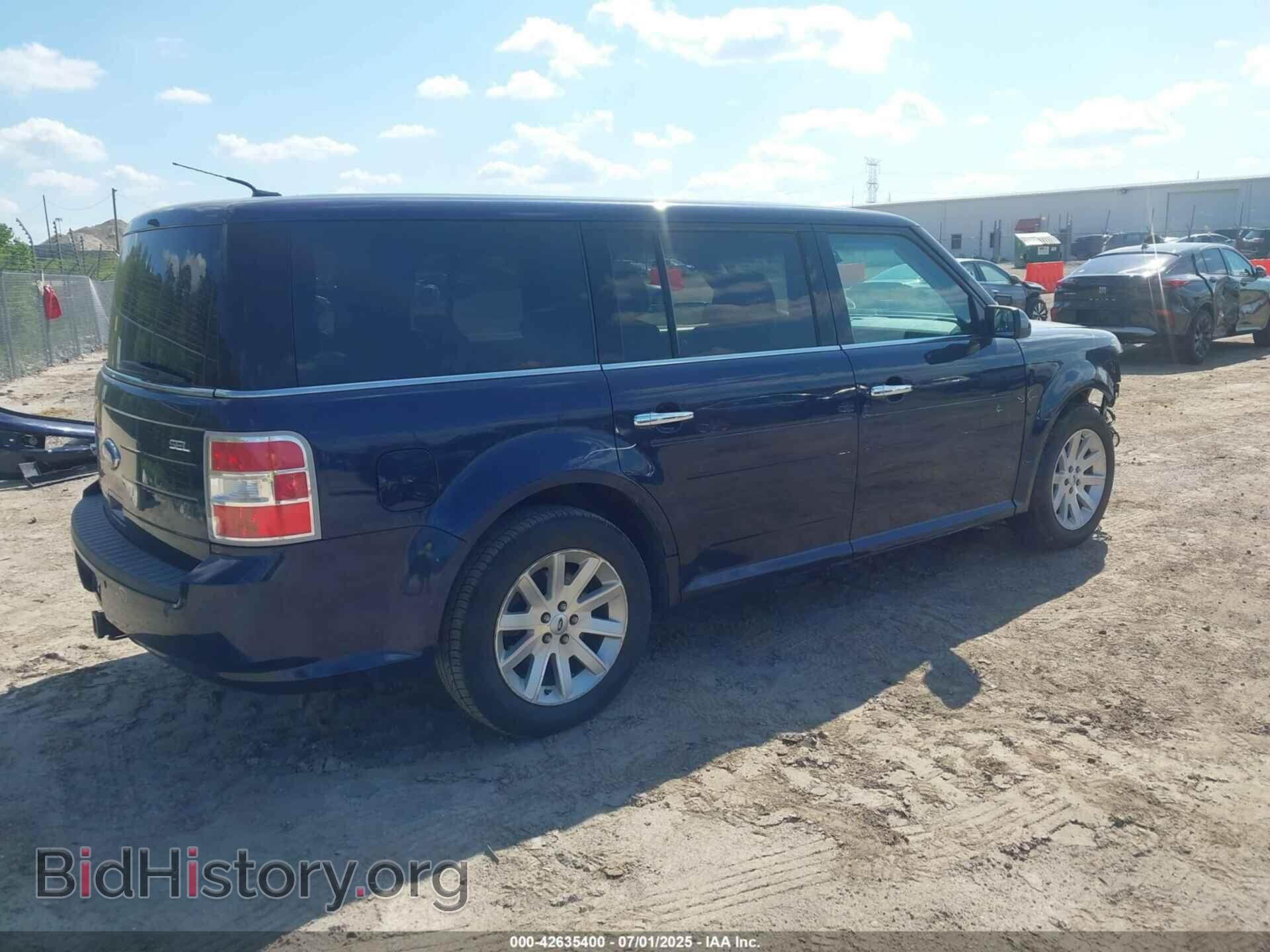 2011 FORD FLEX - VIN: 2FMGK5CC4BBD24917 - Photo 4