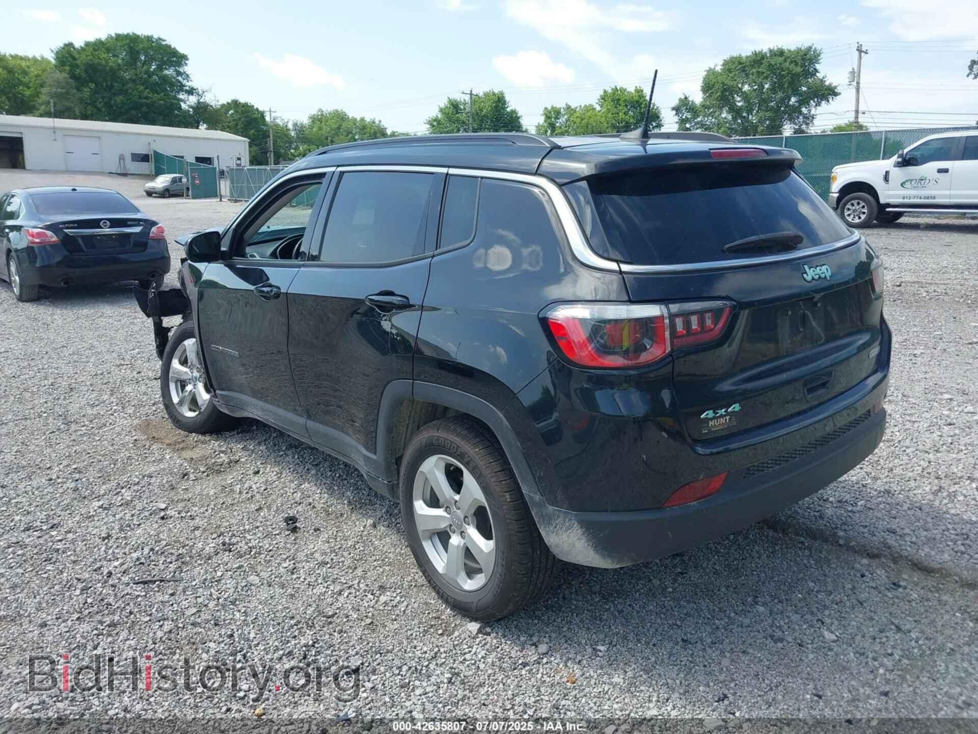 2019 JEEP COMPASS - VIN: 3C4NJDBB2KT675279 - Фото 3