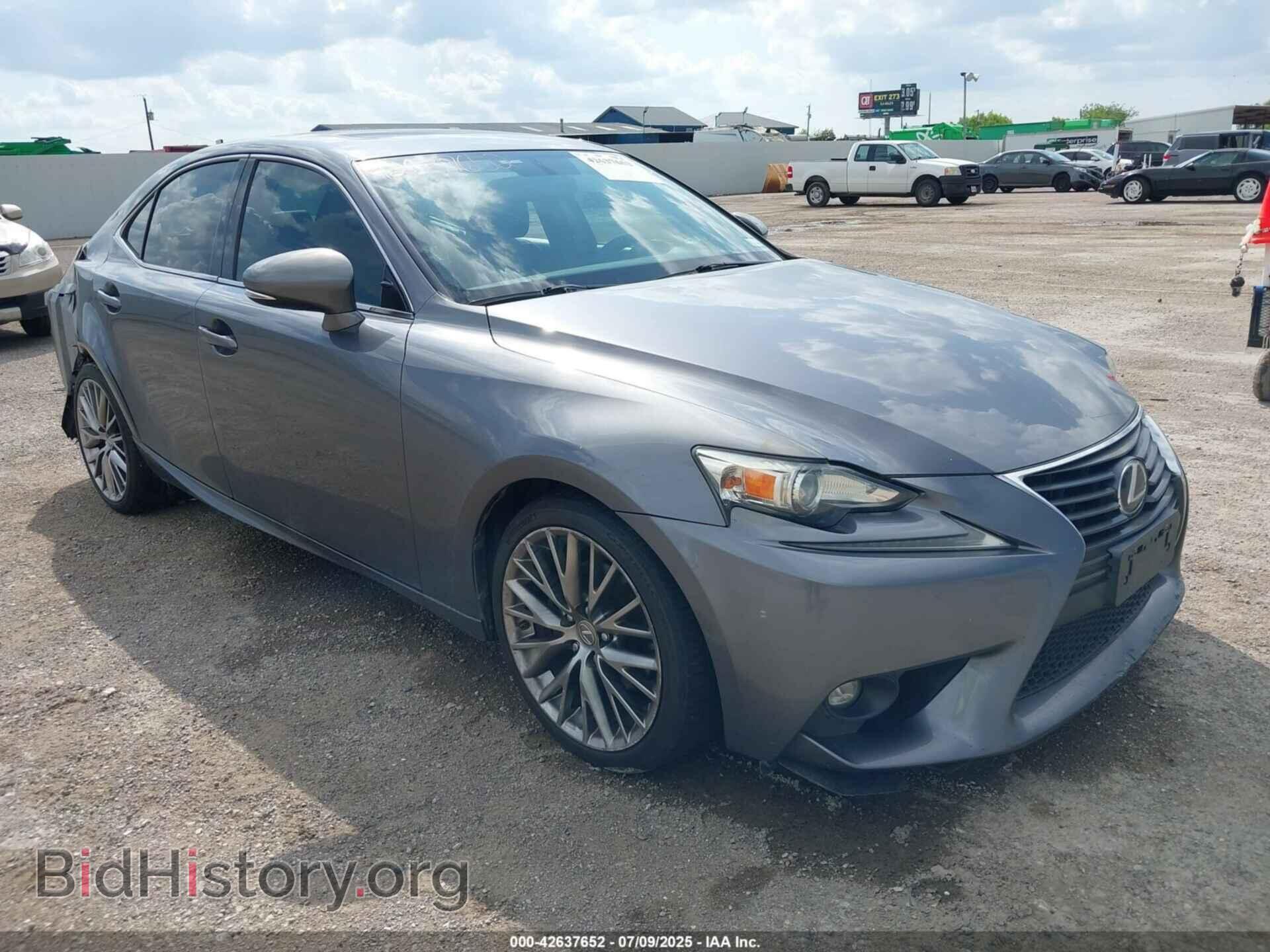 Фотография JTHBF1D24F5061693 - LEXUS IS 250 2015