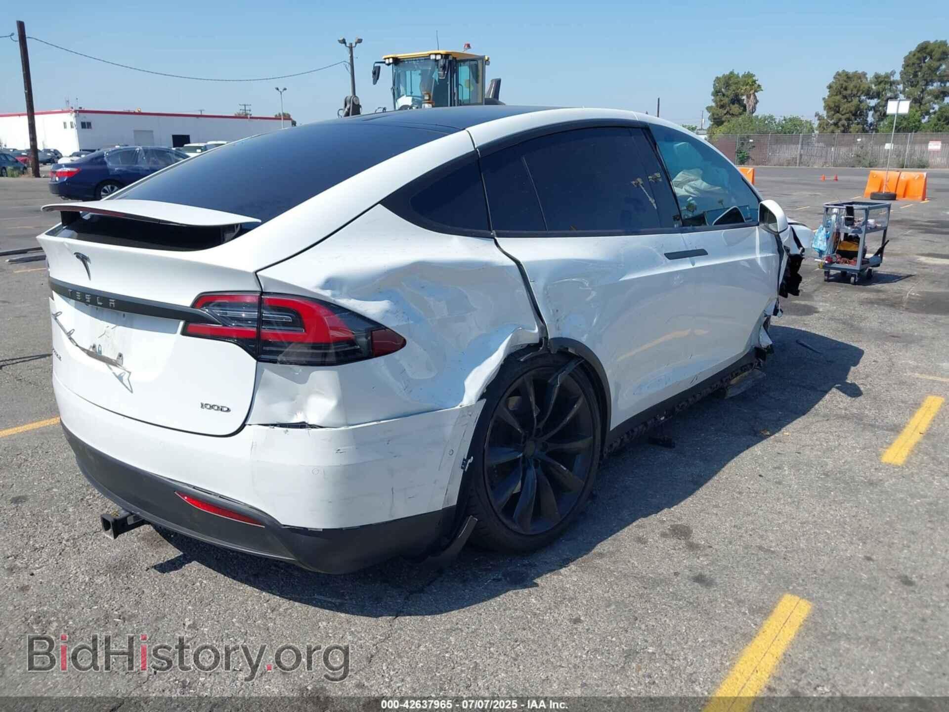 2018 TESLA MODEL X - VIN: 5YJXCBE2XJF104834 - Photo 4