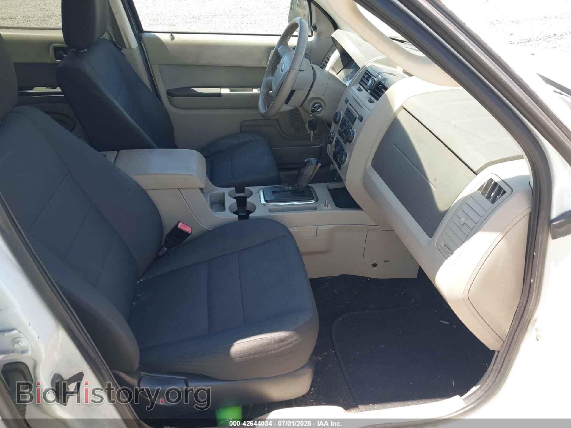 2011 FORD ESCAPE - VIN: 1FMCU9DG7BKB04484 - Фото 5