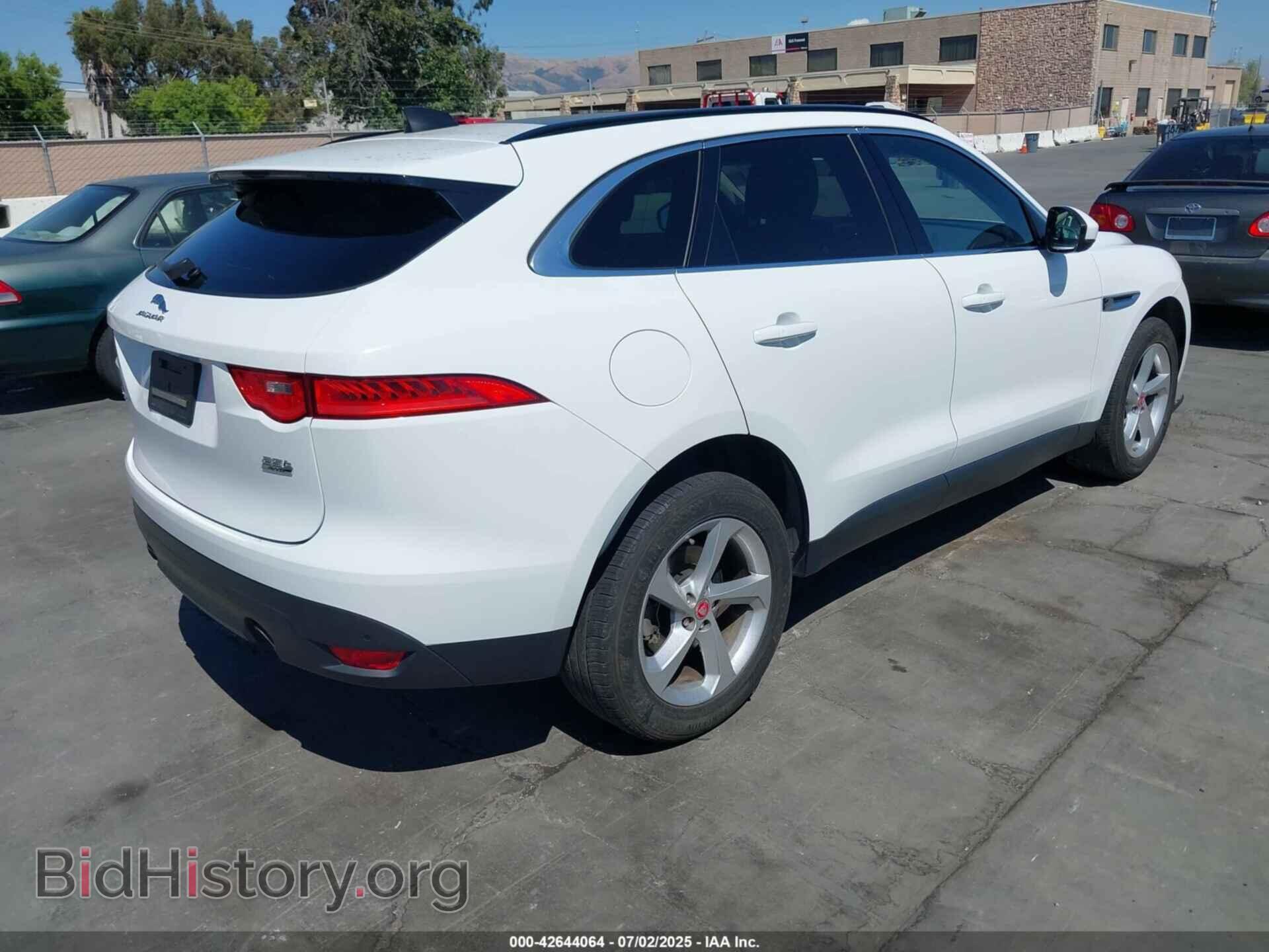 2020 JAGUAR F-PACE - VIN: SADCJ2FX5LA630044 - Фото 4