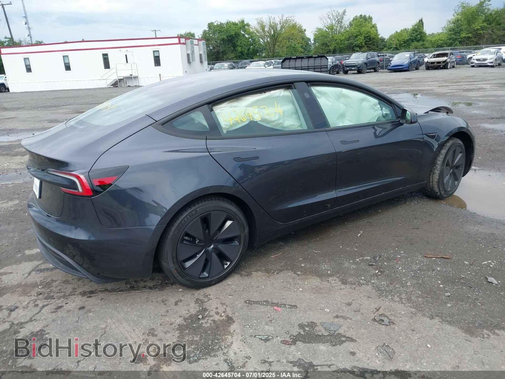 2025 TESLA MODEL 3 - VIN: 5YJ3E1EA3SF032029 - Photo 4