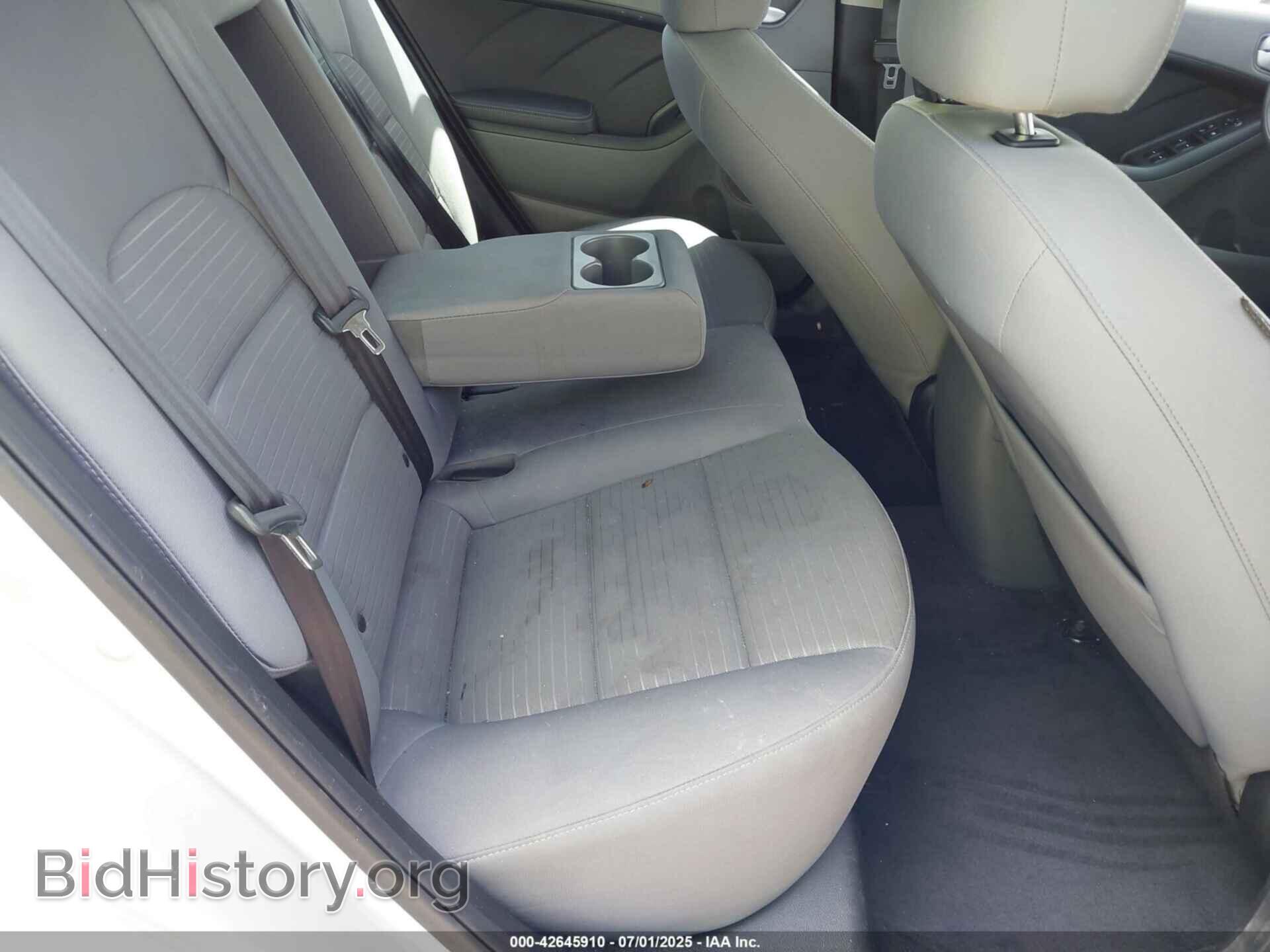 2017 KIA FORTE - VIN: 3KPFL4A76HE084977 - Фото 8