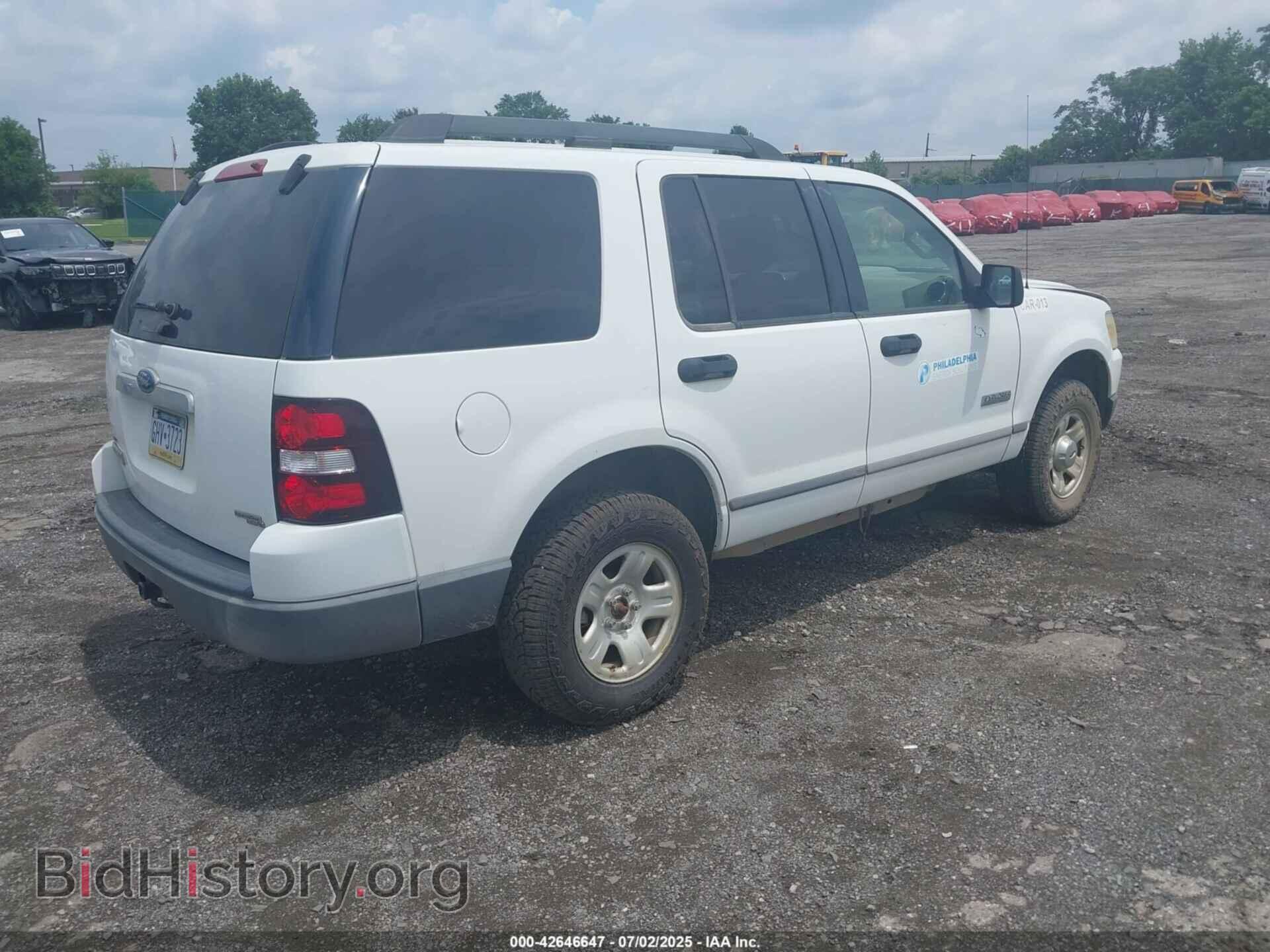2006 FORD EXPLORER - VIN: 1FMEU62E86UB02844 - Фото 4