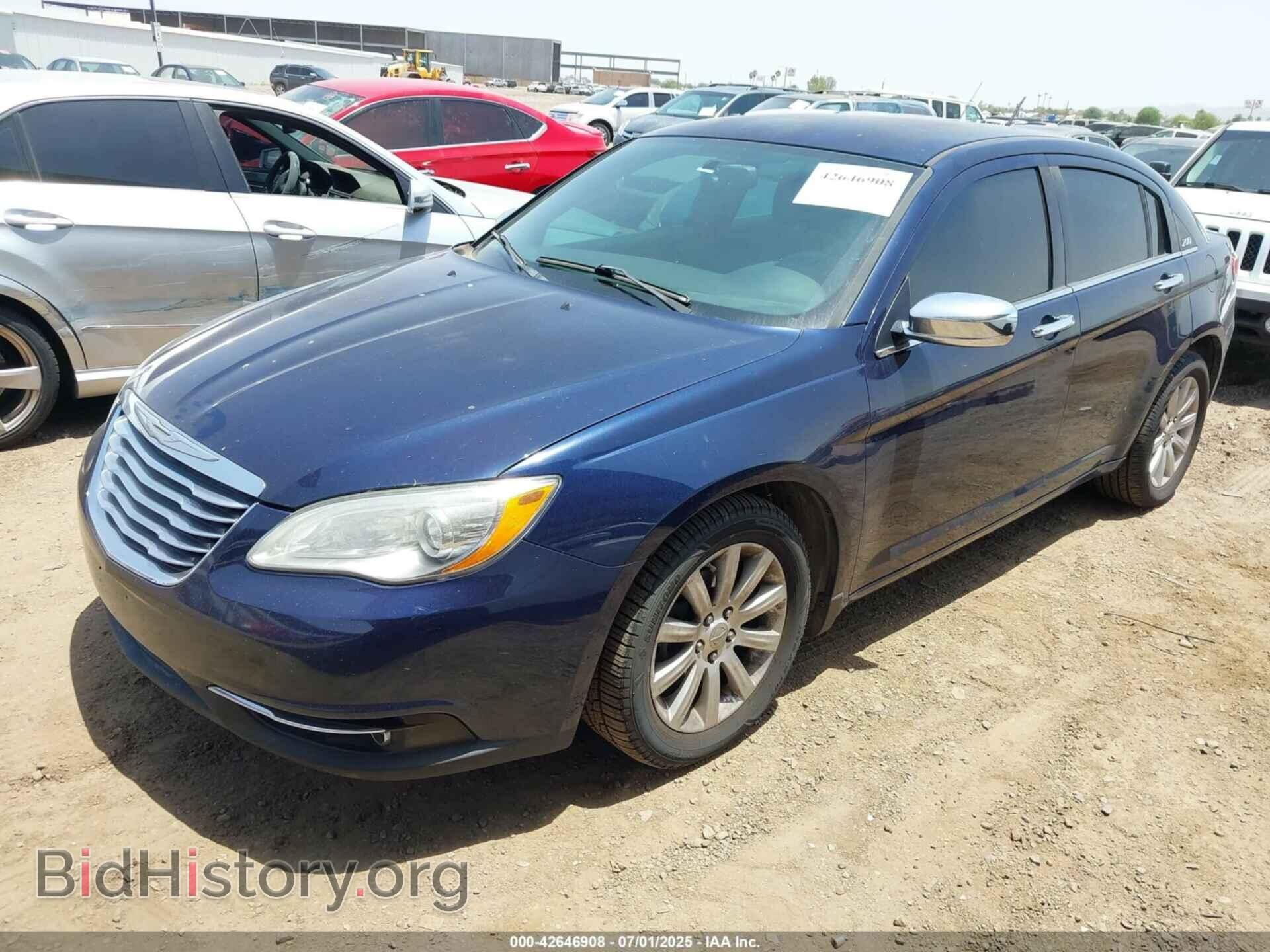 2013 CHRYSLER 200 - VIN: 1C3CCBCG9DN711914 - Фото 2