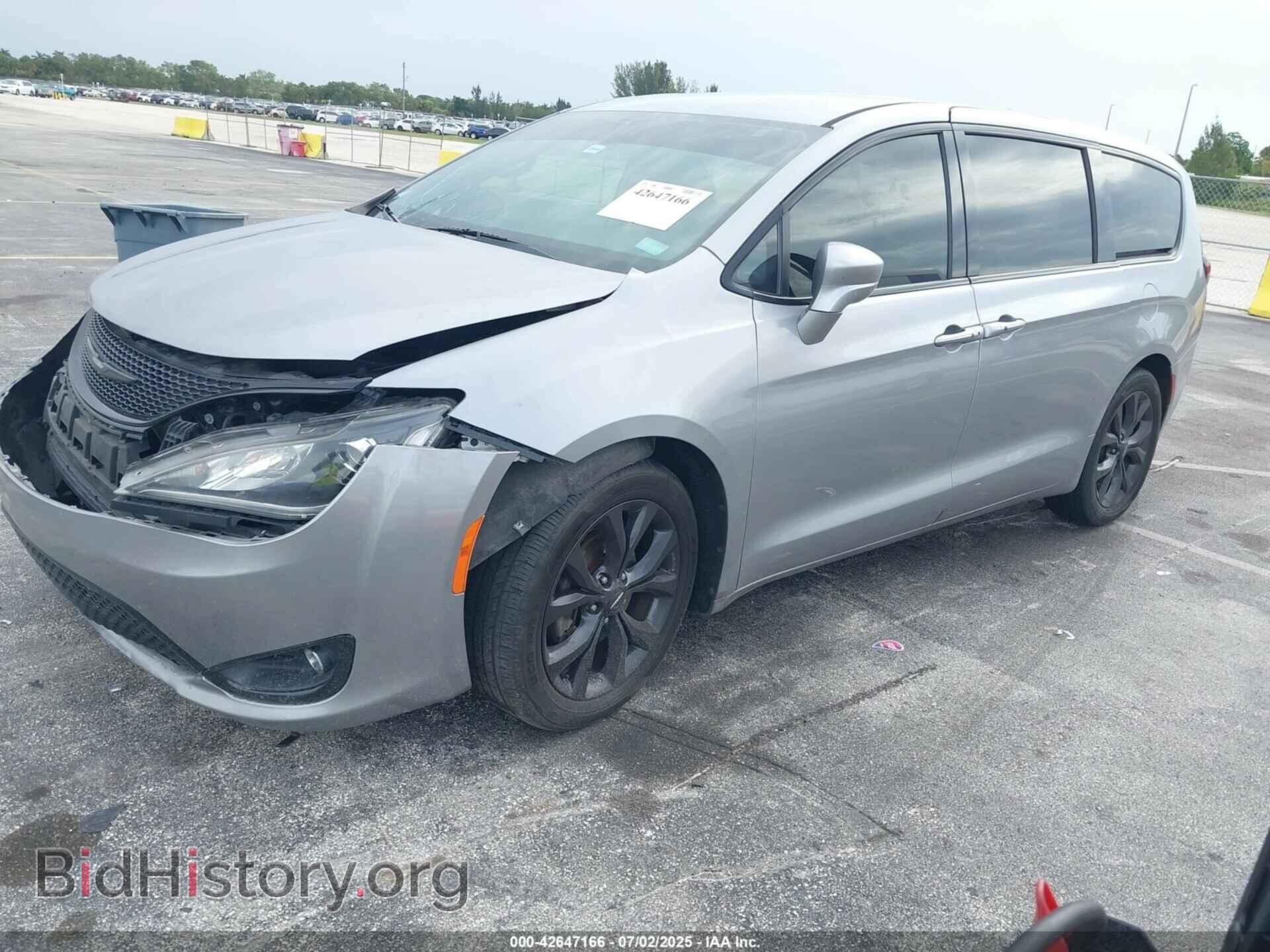 2020 CHRYSLER PACIFICA - VIN: 2C4RC1FG7LR134863 - Фото 2