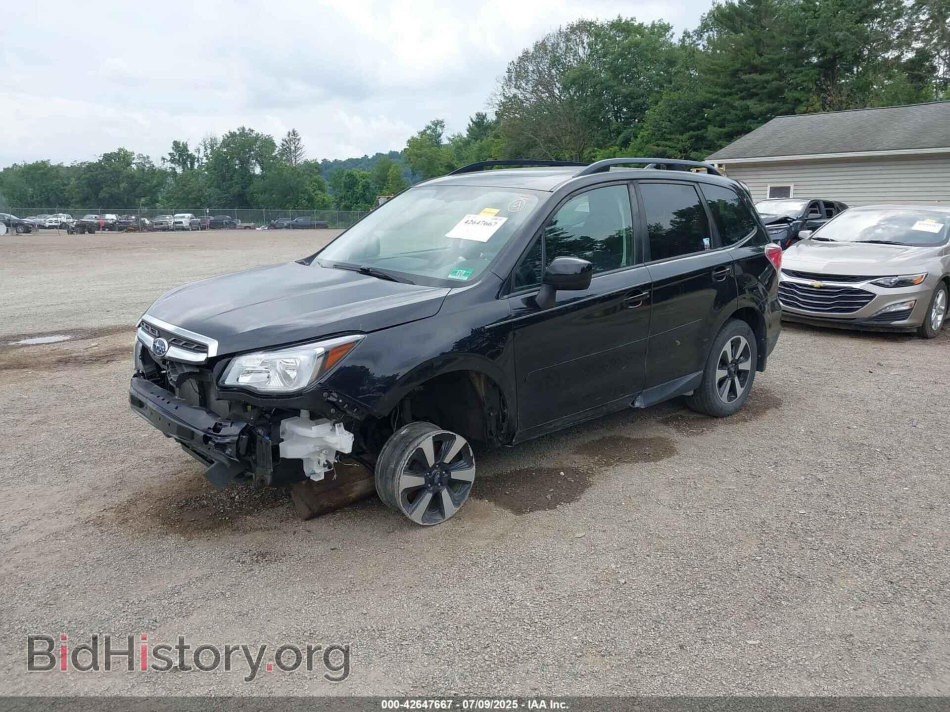 2018 SUBARU FORESTER - VIN: JF2SJAEC1JH605082 - Фото 2