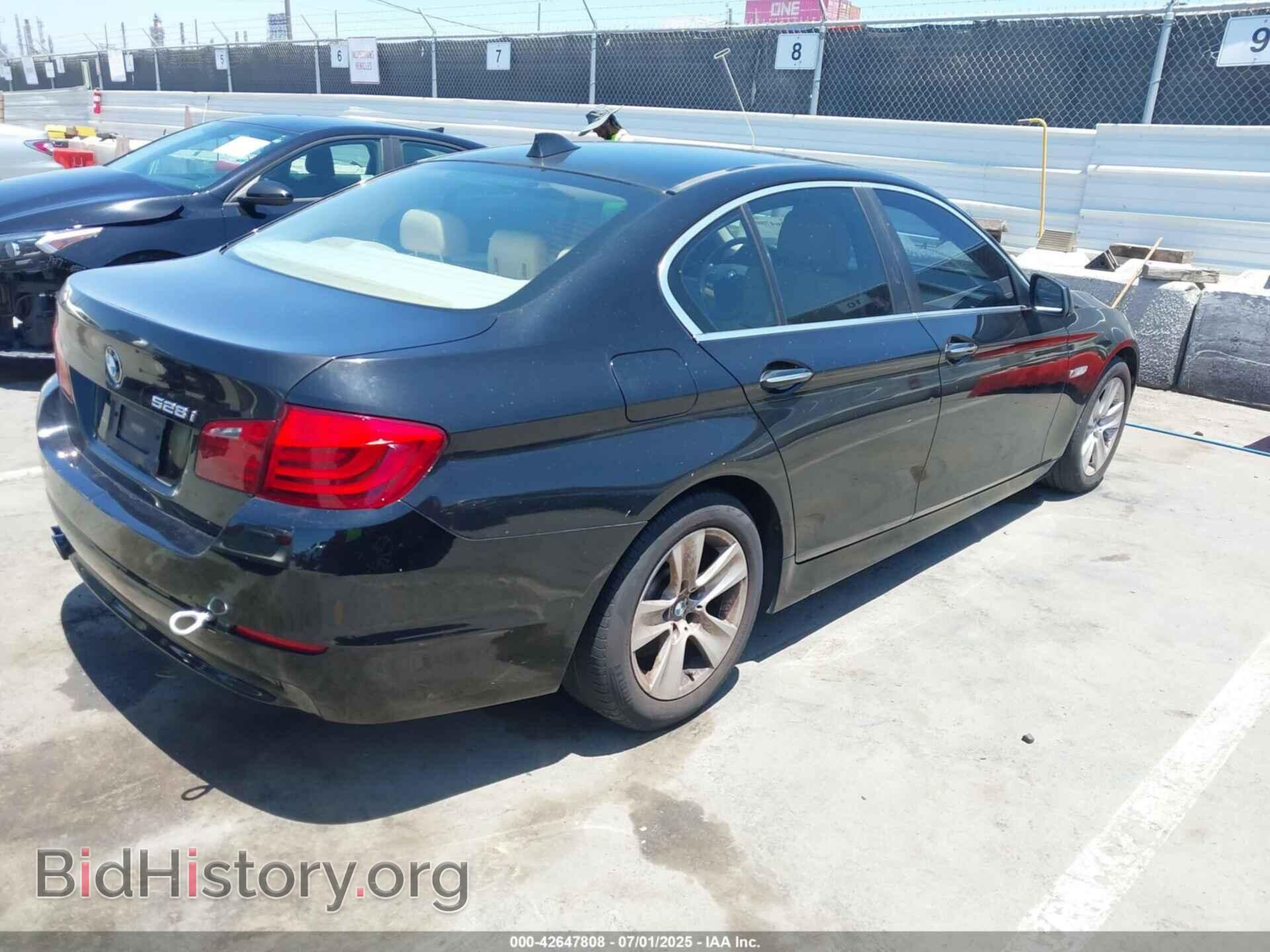 2012 BMW 528I - VIN: WBAXG5C57CDX03944 - Фото 4