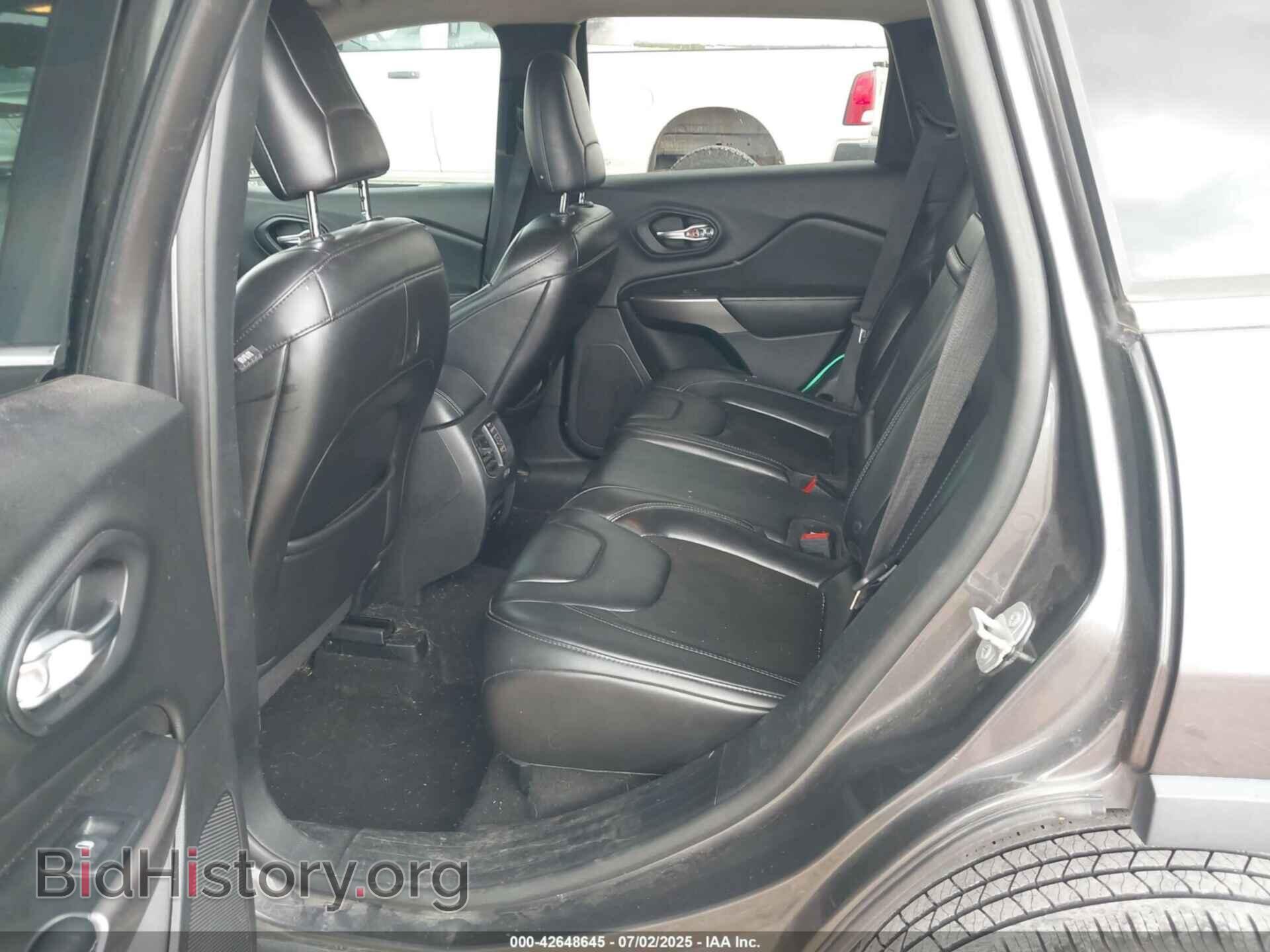2019 JEEP CHEROKEE - VIN: 1C4PJLLB3KD249480 - Фото 8