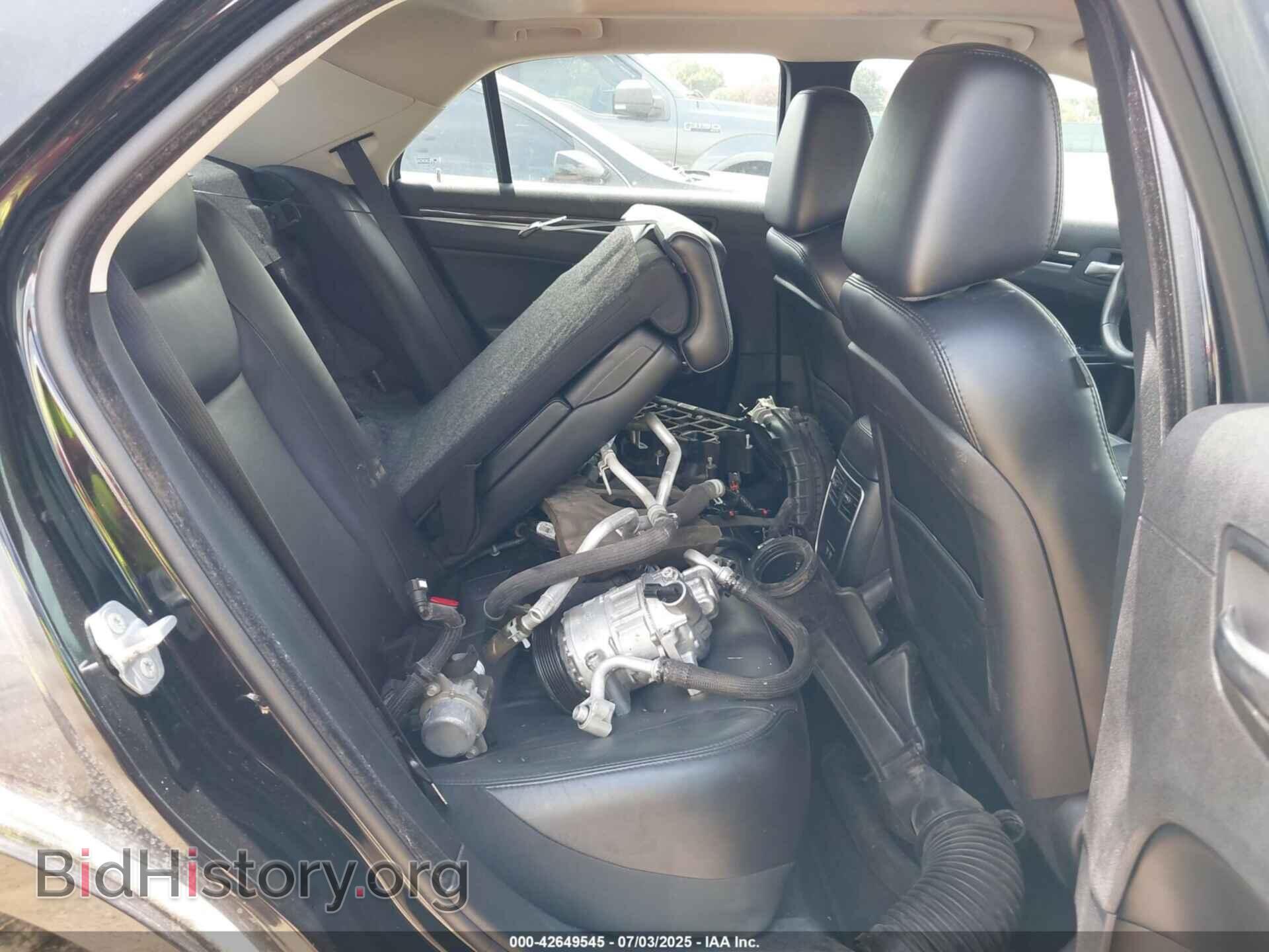 2015 CHRYSLER 300 - VIN: 2C3CCAAG7FH853249 - Фото 8