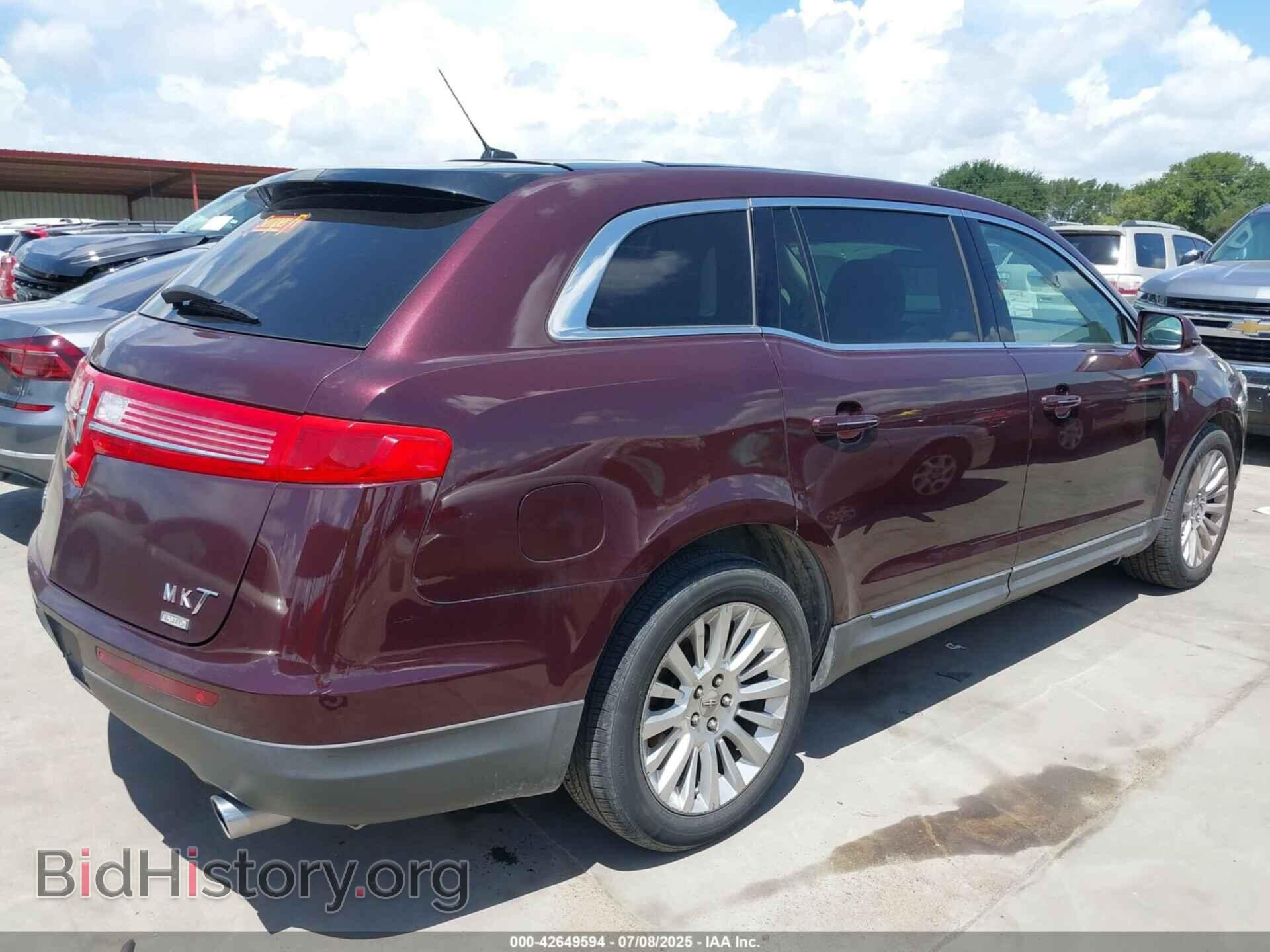 2011 LINCOLN MKT - VIN: 2LMHJ5AR4BBJ53850 - Фото 4