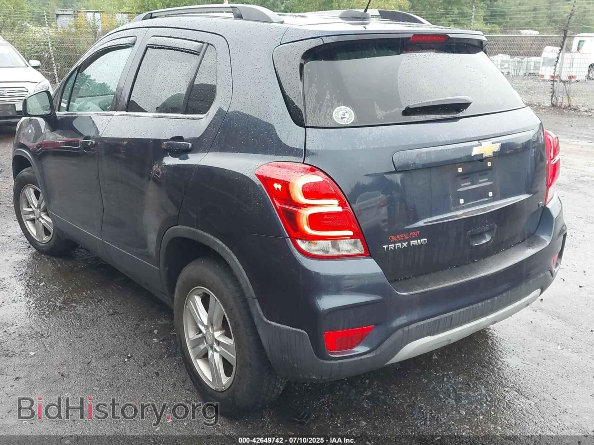 2018 CHEVROLET TRAX - VIN: 3GNCJPSB6JL329315 - Фото 3