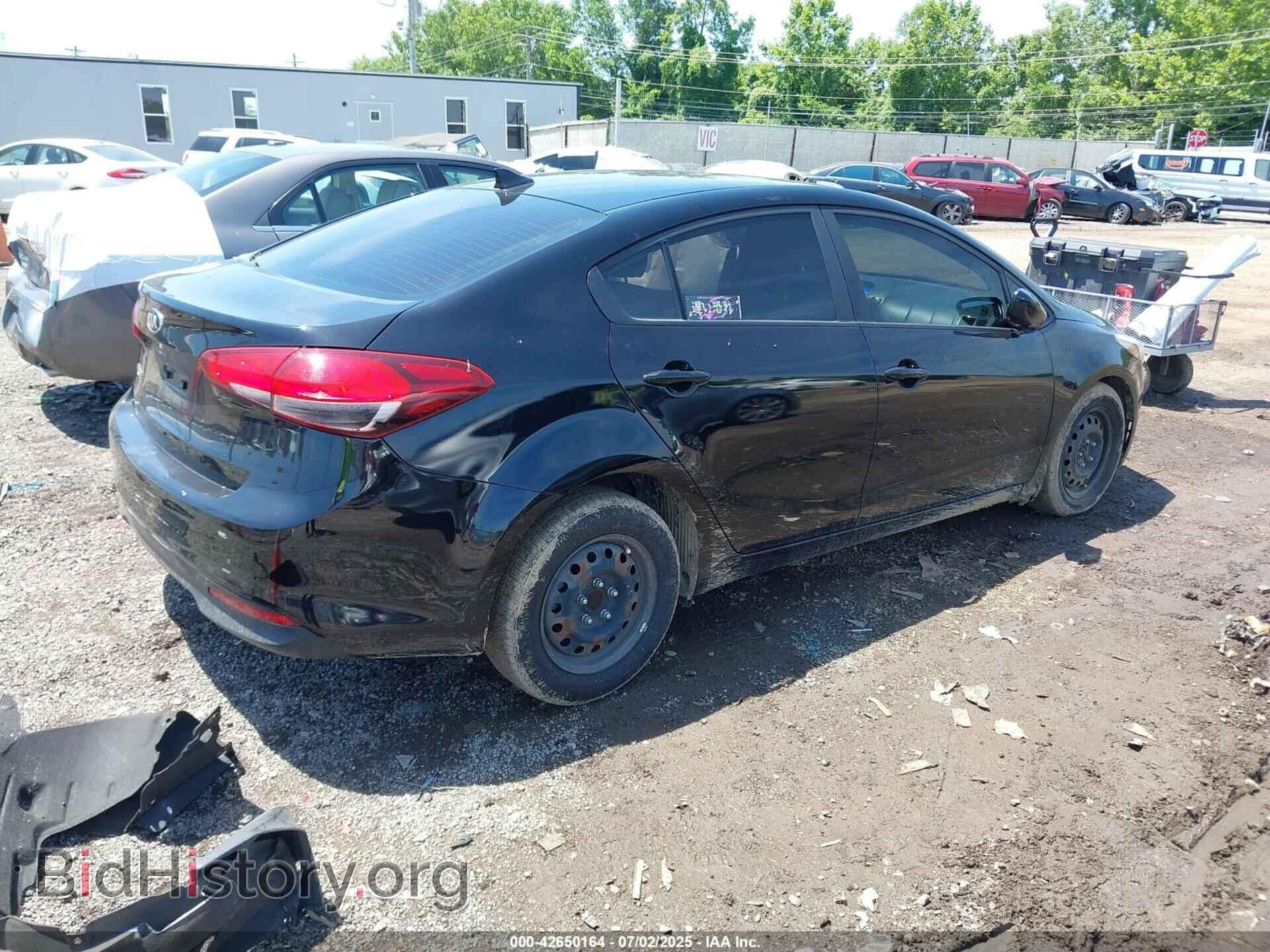 2017 KIA FORTE - VIN: 3KPFK4A76HE036897 - Фото 4
