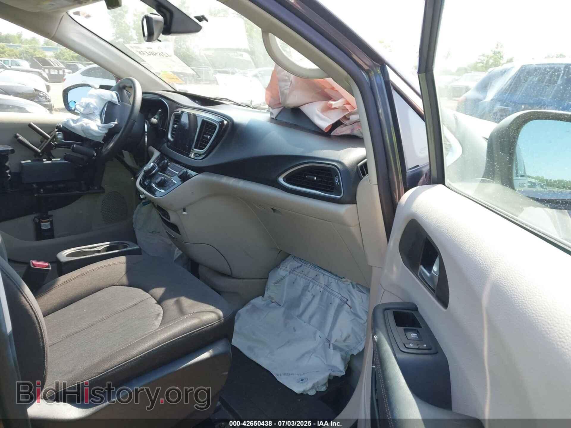 2017 CHRYSLER PACIFICA - VIN: 2C4RC1DG7HR744708 - Photo 5
