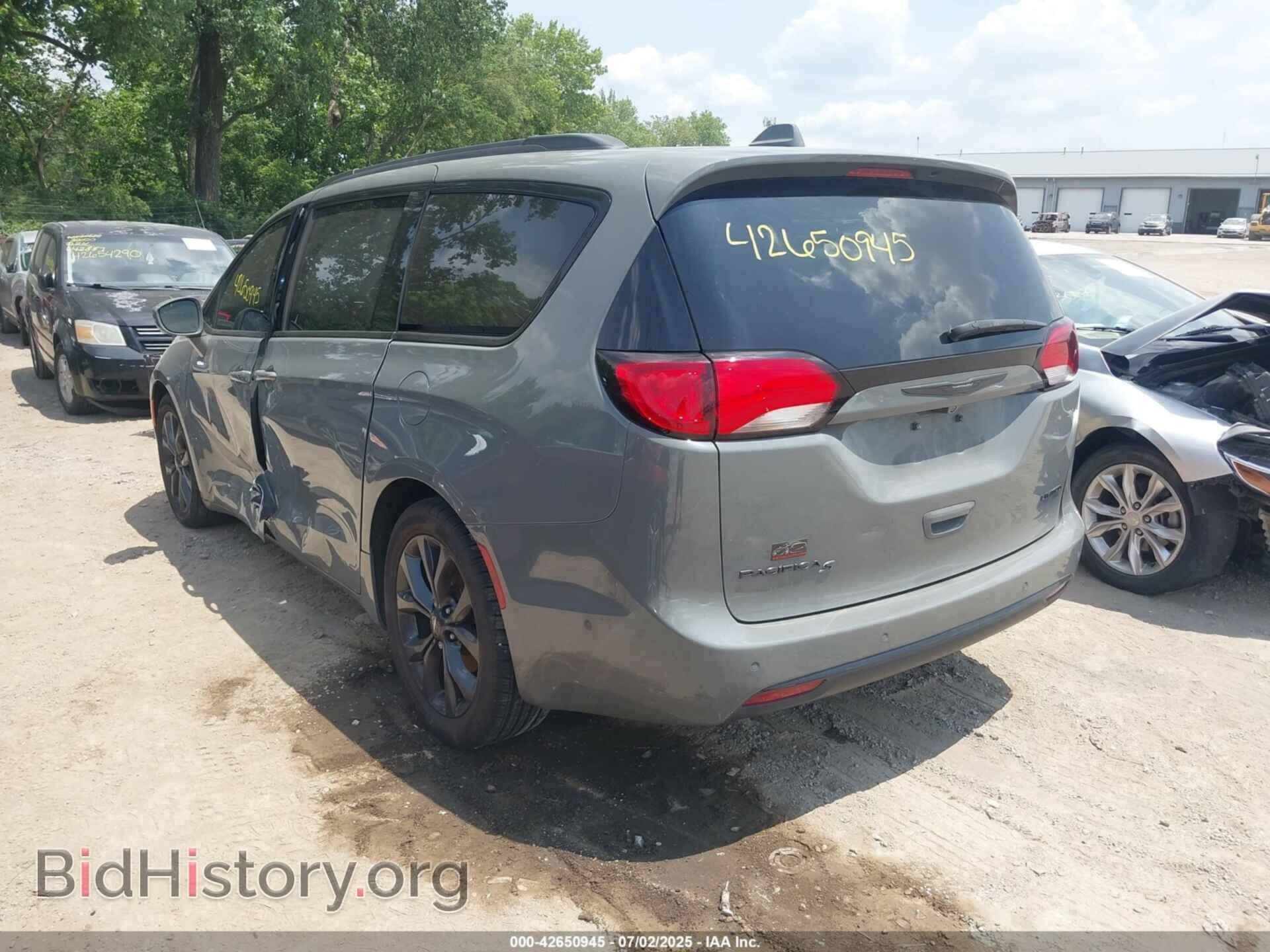2020 CHRYSLER PACIFICA - VIN: 2C4RC1GG4LR277509 - Фото 3