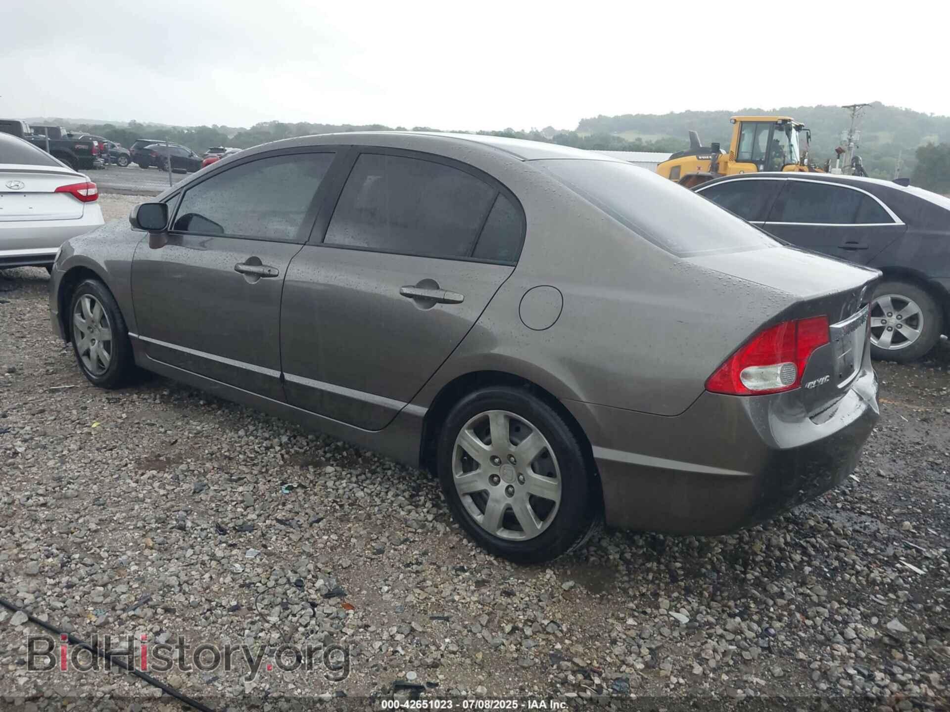 2010 HONDA CIVIC - VIN: 19XFA1F59AE013130 - Фото 3