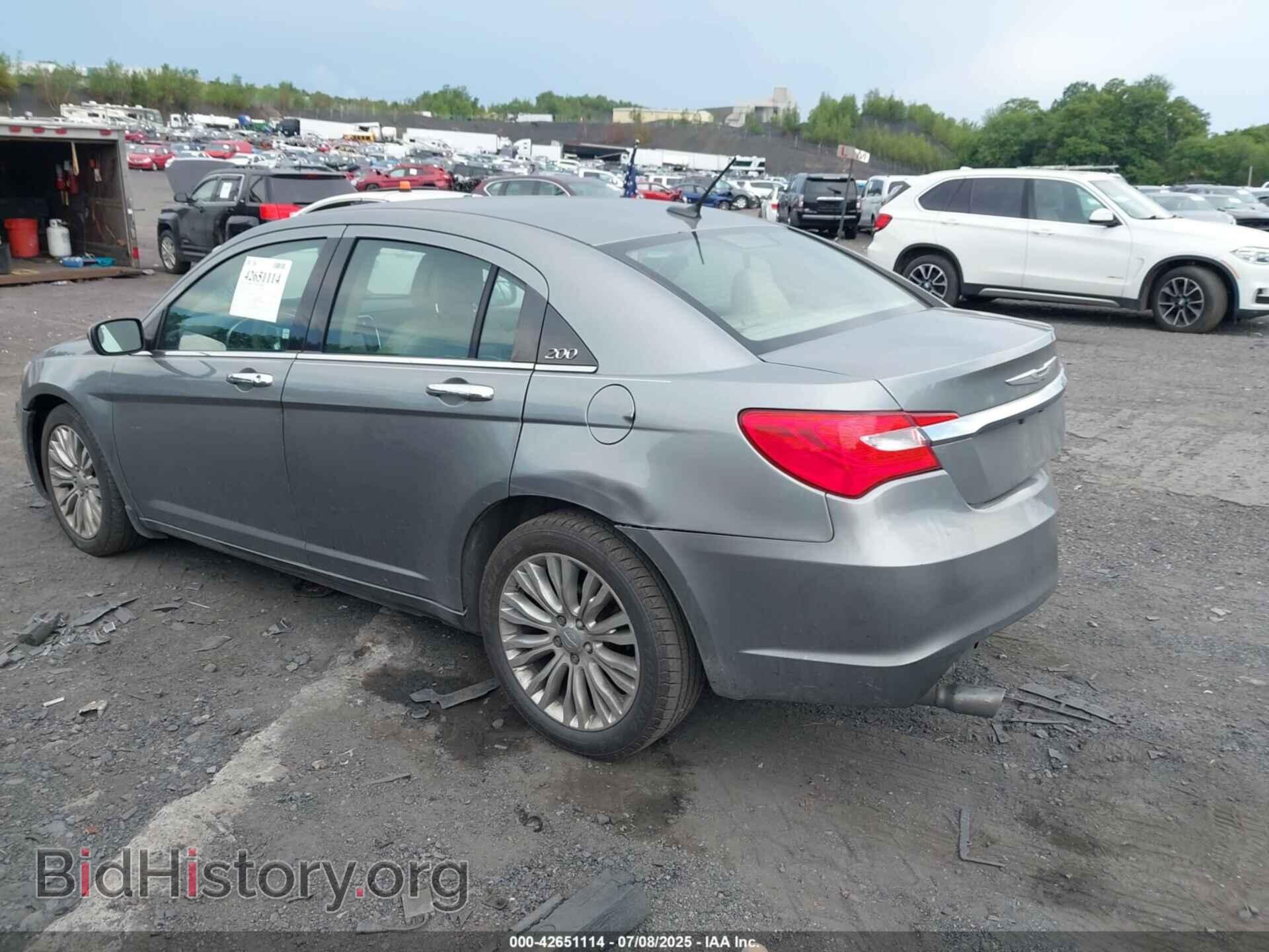 2013 CHRYSLER 200 - VIN: 1C3CCBCG2DN751817 - Фото 3