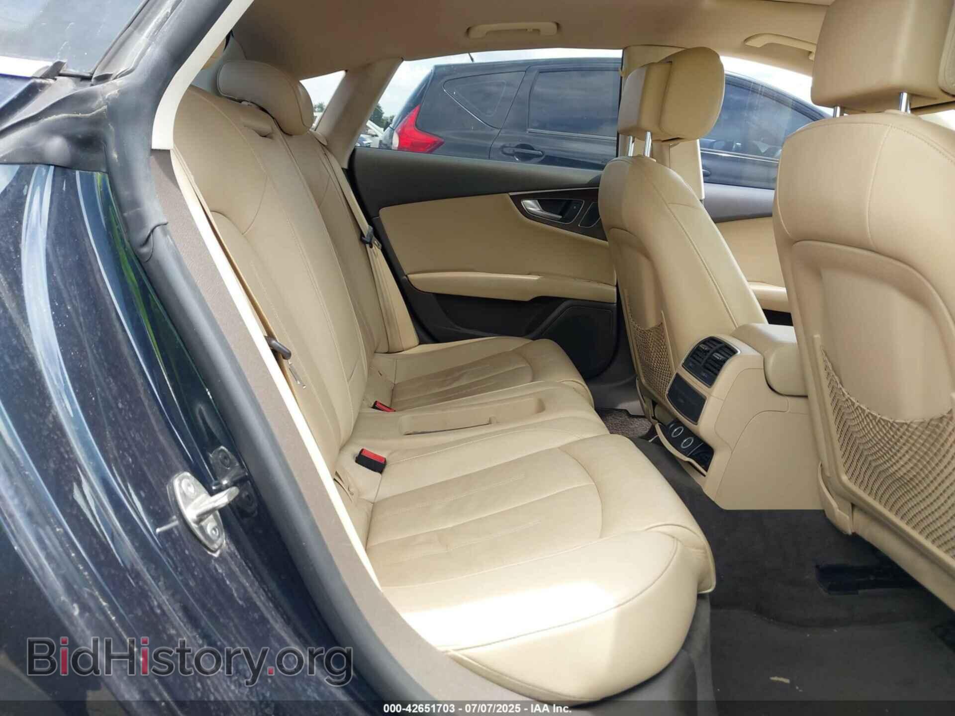 2012 AUDI A7 - VIN: WAUYGAFC9CN079047 - Photo 8