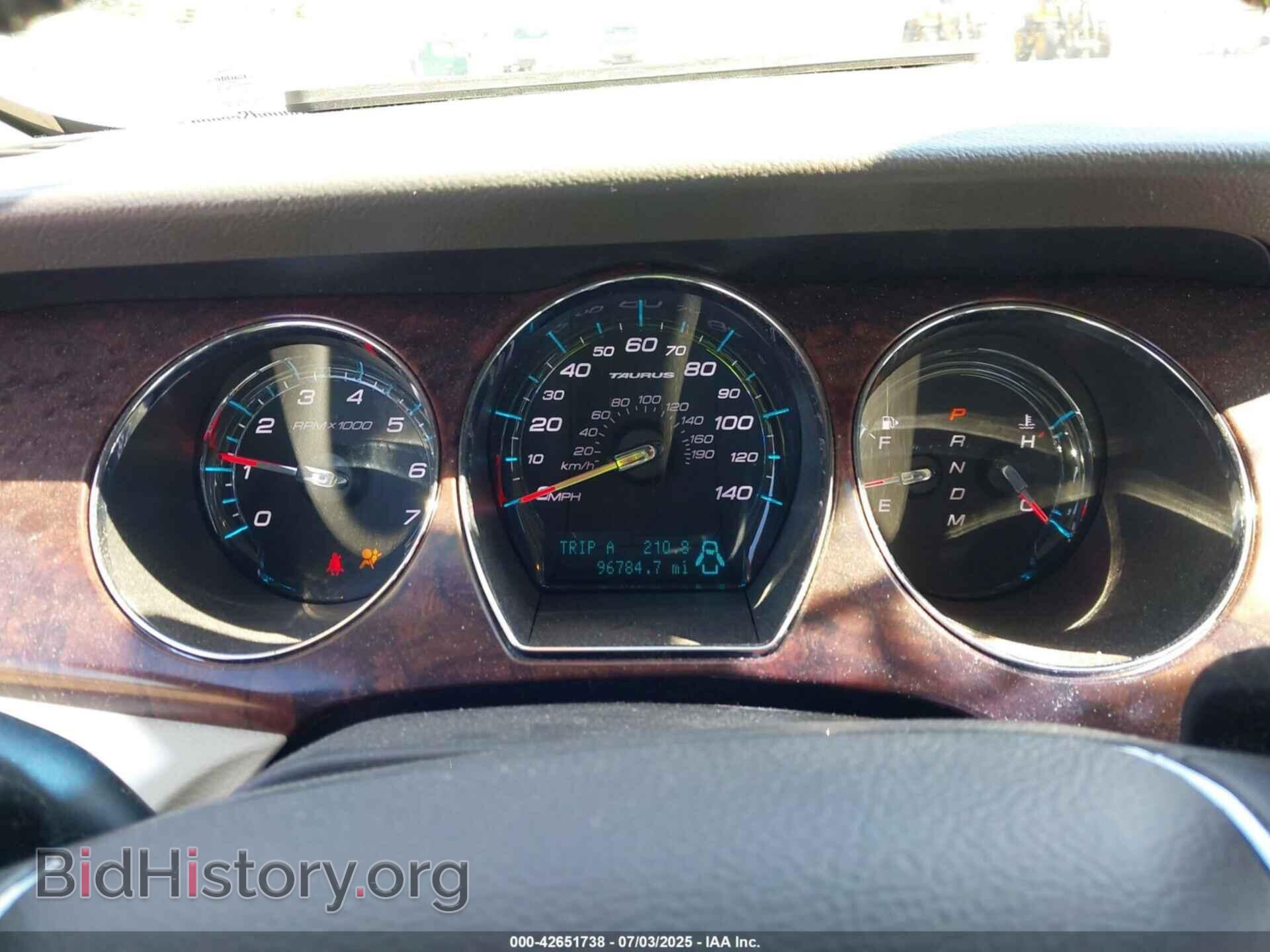 2011 FORD TAURUS - VIN: 1FAHP2EW6BG142263 - Фото 7