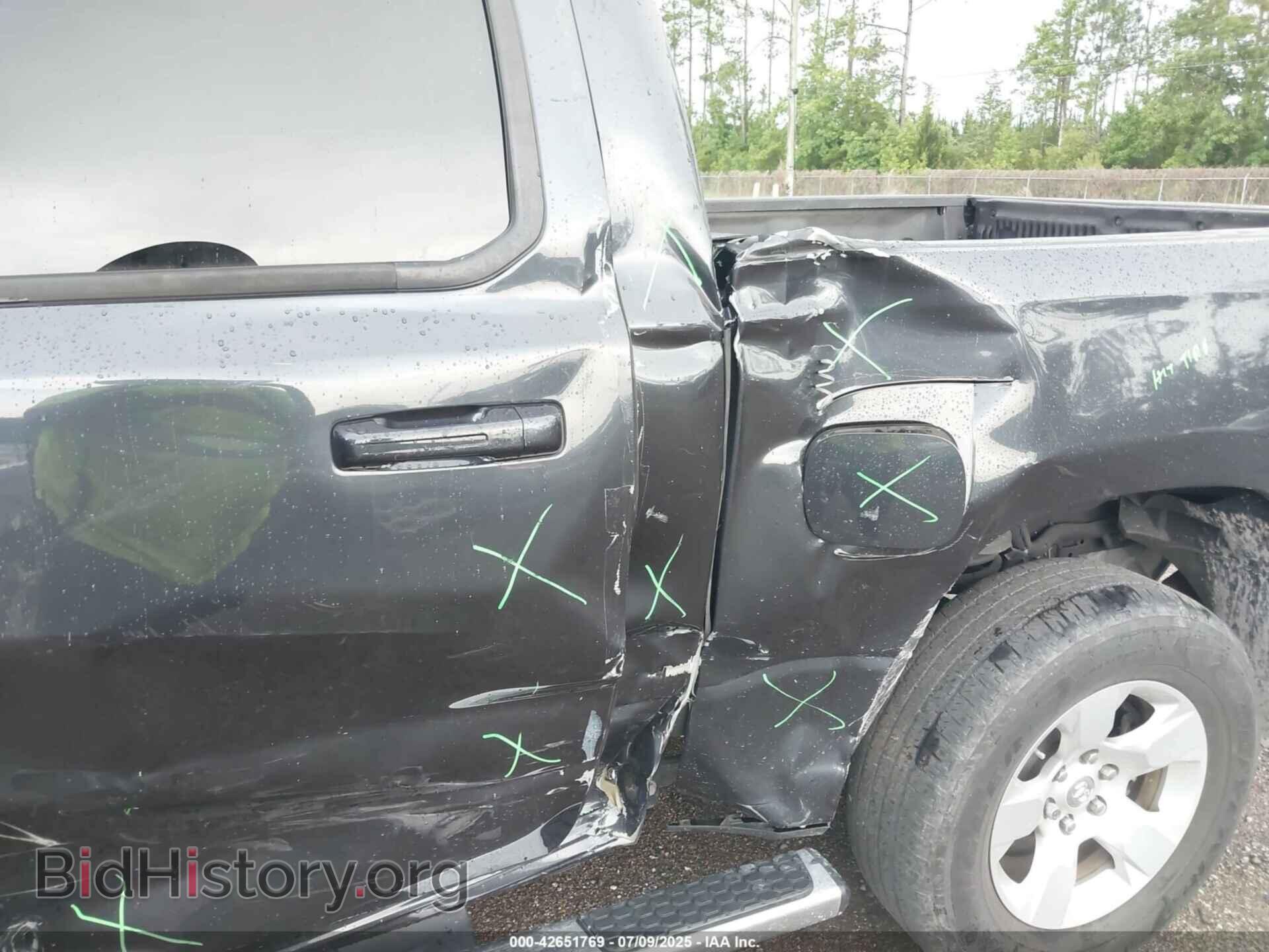 2019 RAM 1500 - VIN: 1C6SRFFTXKN742437 - Фото 6