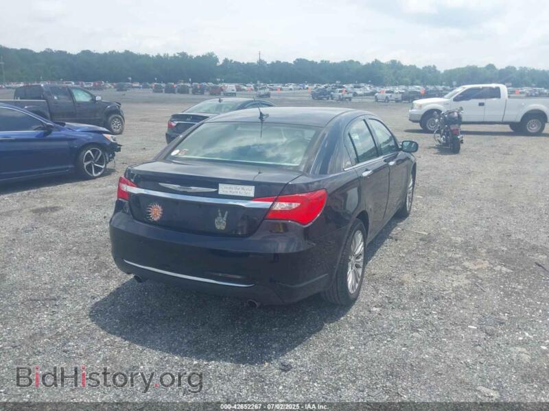 2013 Chrysler 200 (VIN 1C3CCBCG4DN632716) — photo 4 of 16