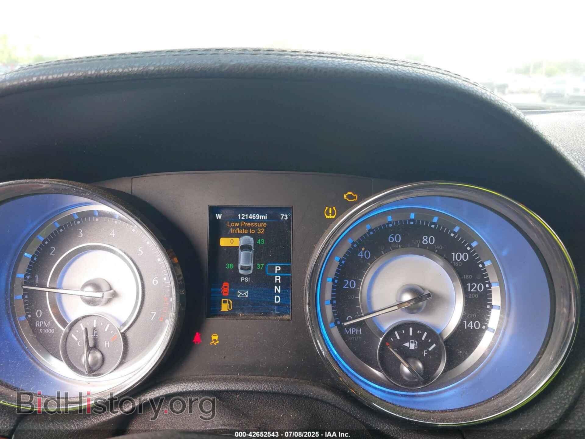 2014 CHRYSLER 300 - VIN: 2C3CCAAG7EH136381 - Фото 7