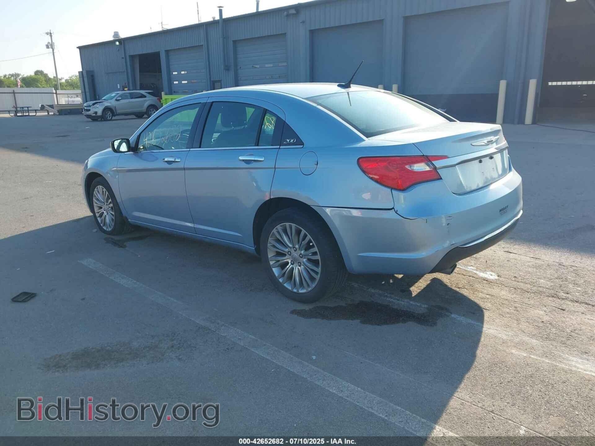 2013 CHRYSLER 200 - VIN: 1C3CCBCG3DN577627 - Фото 3