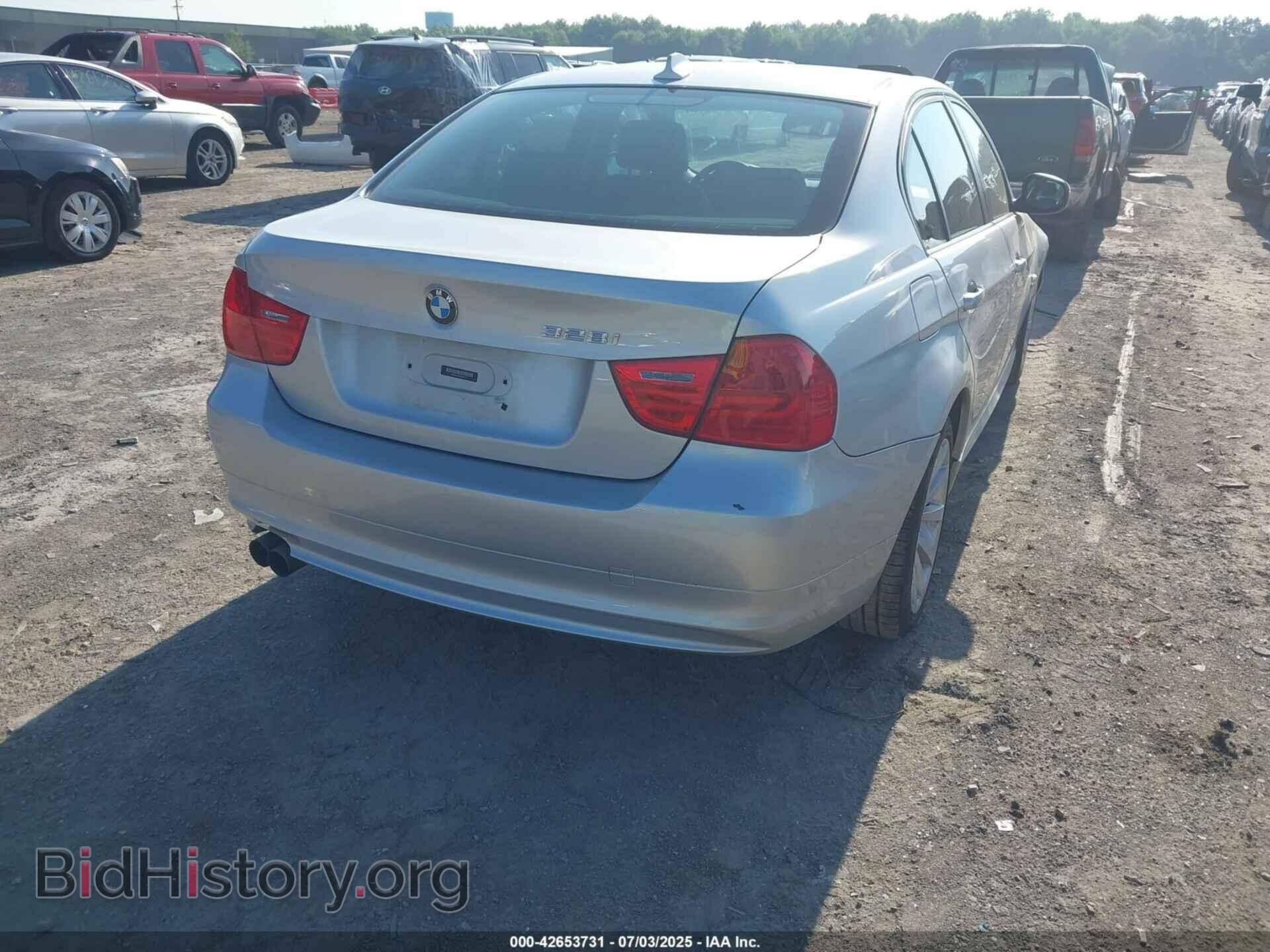 2011 BMW 328 - VIN: WBAPK7C57BF087773 - Фото 4