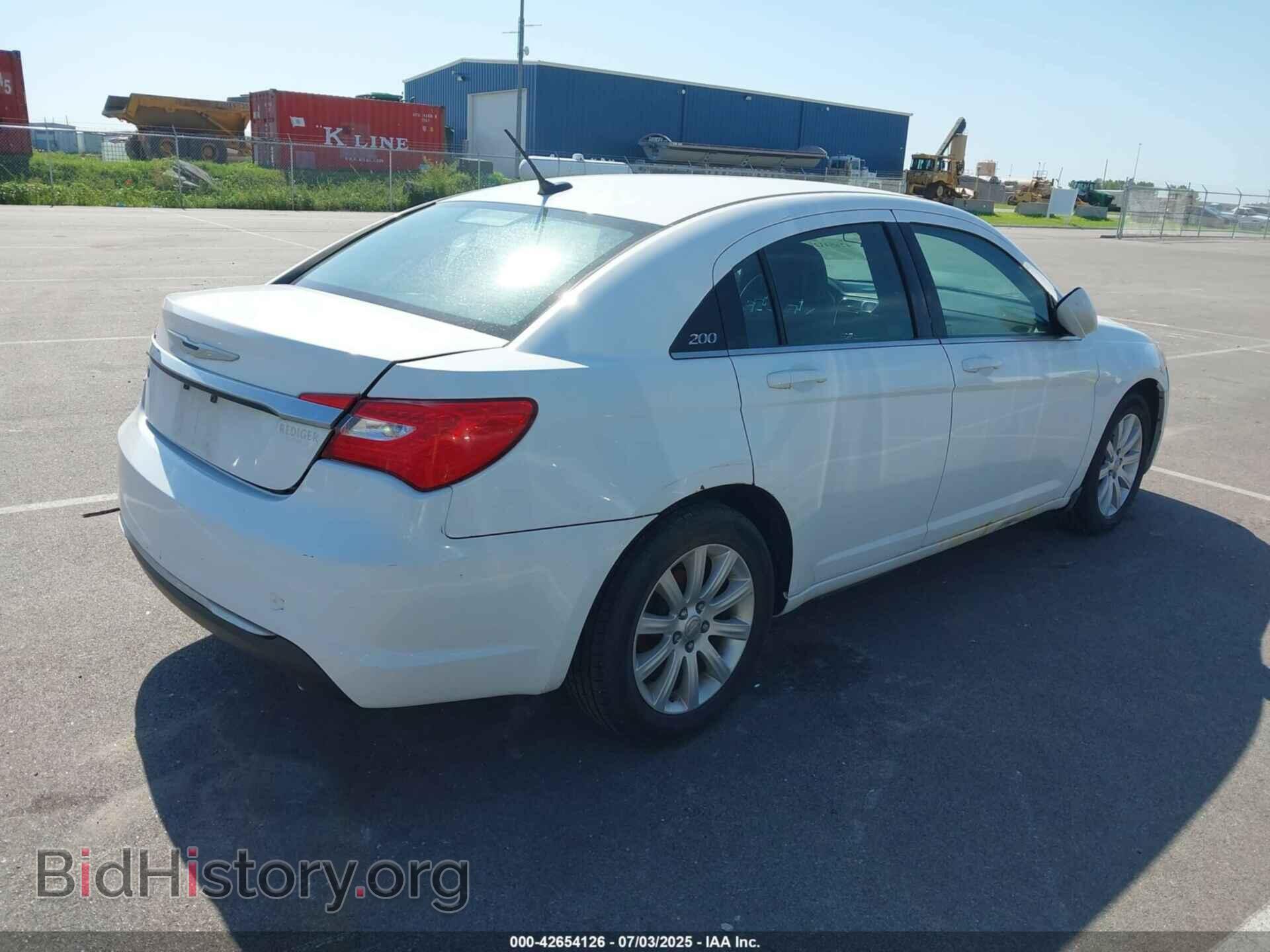 2013 CHRYSLER 200 - VIN: 1C3CCBBG3DN678166 - Фото 4
