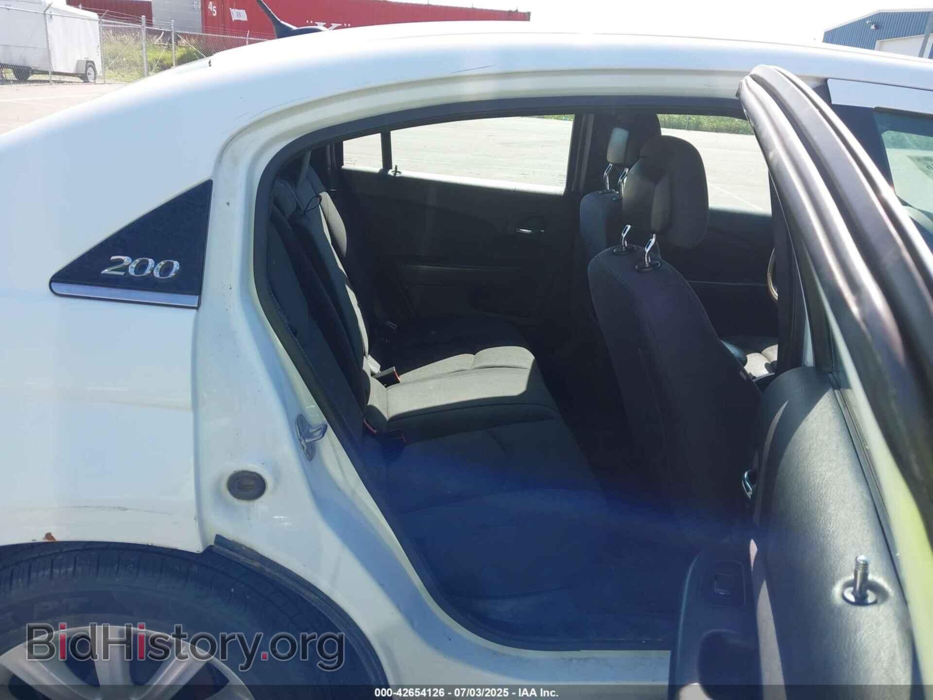 2013 CHRYSLER 200 - VIN: 1C3CCBBG3DN678166 - Фото 8