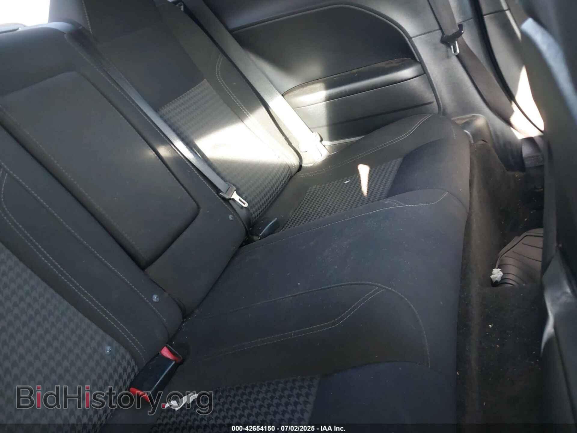 2015 DODGE CHALLENGER - VIN: 2C3CDZAGXFH810908 - Фото 8