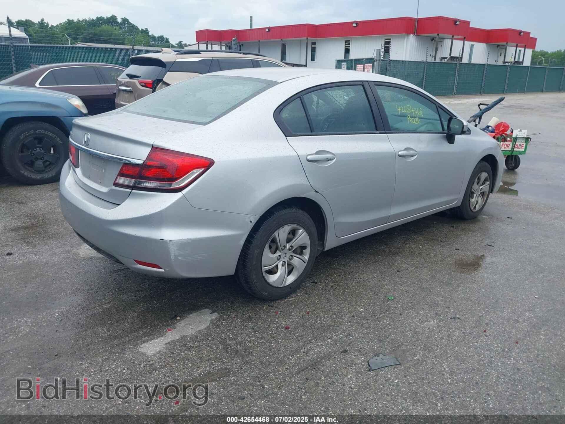 2014 HONDA CIVIC - VIN: 19XFB2F51EE201438 - Фото 4