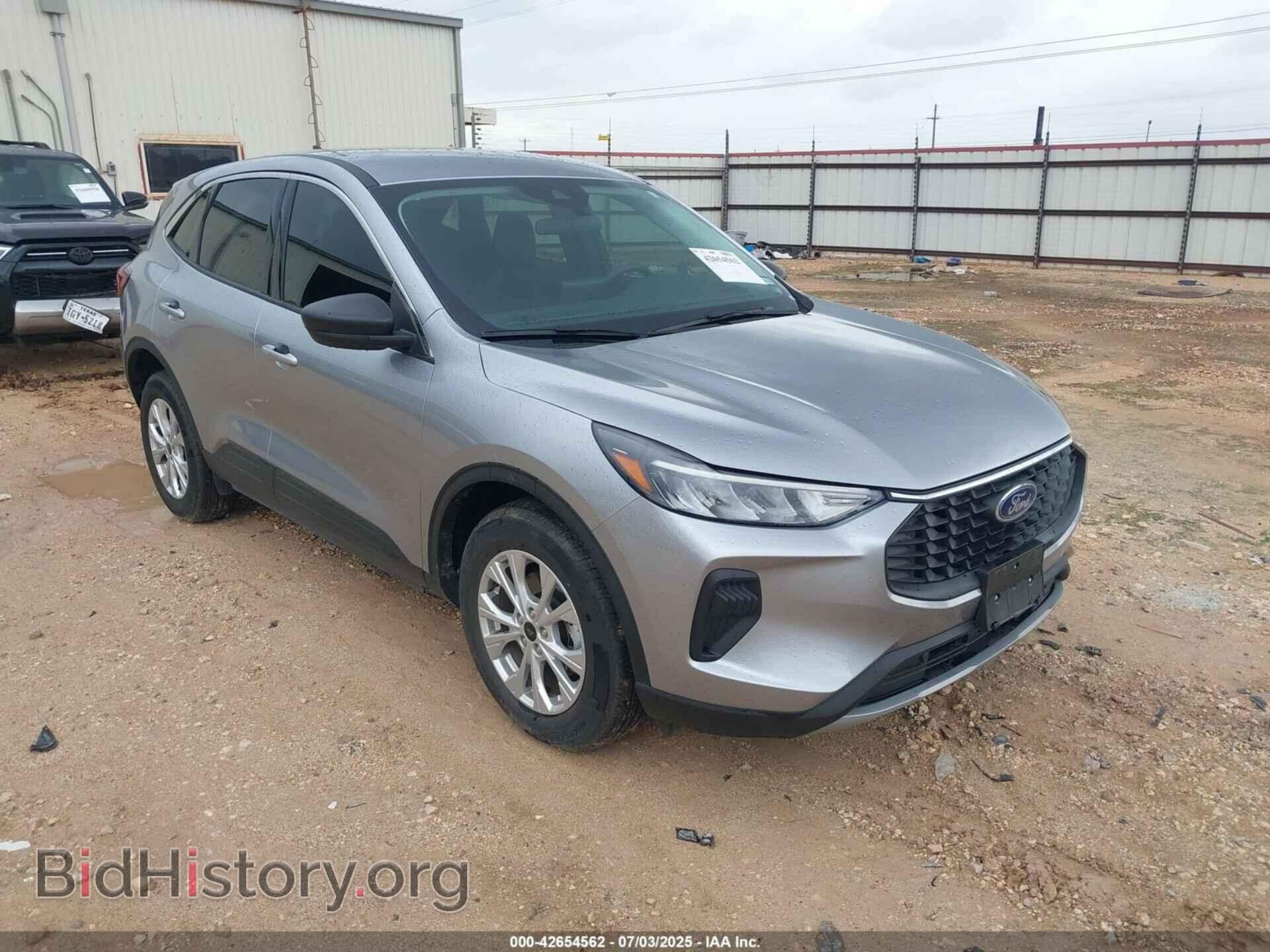 Фотография 1FMCU0GNXPUB15870 - FORD ESCAPE 2023
