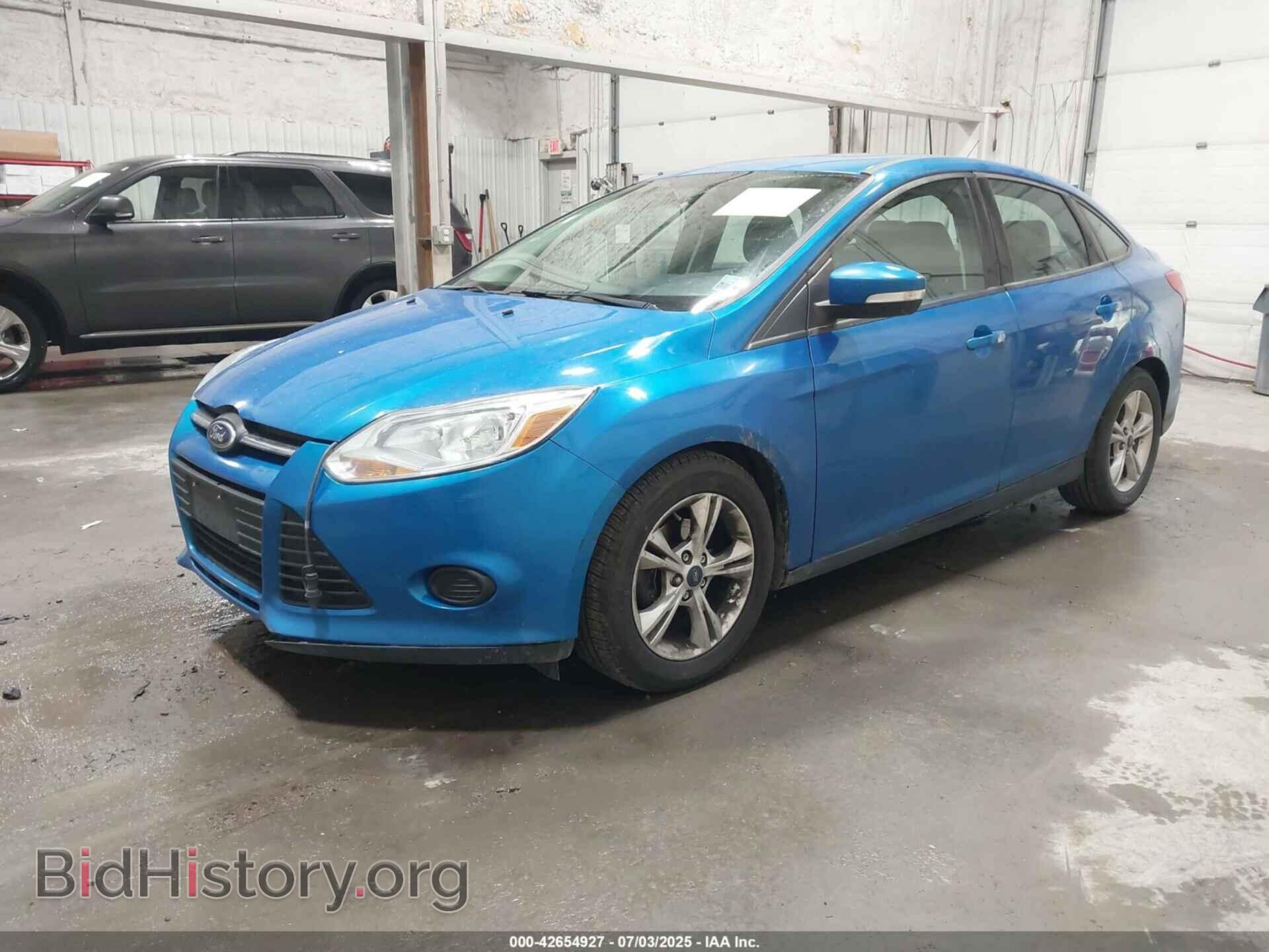 2014 FORD FOCUS - VIN: 1FADP3F2XEL124098 - Фото 2