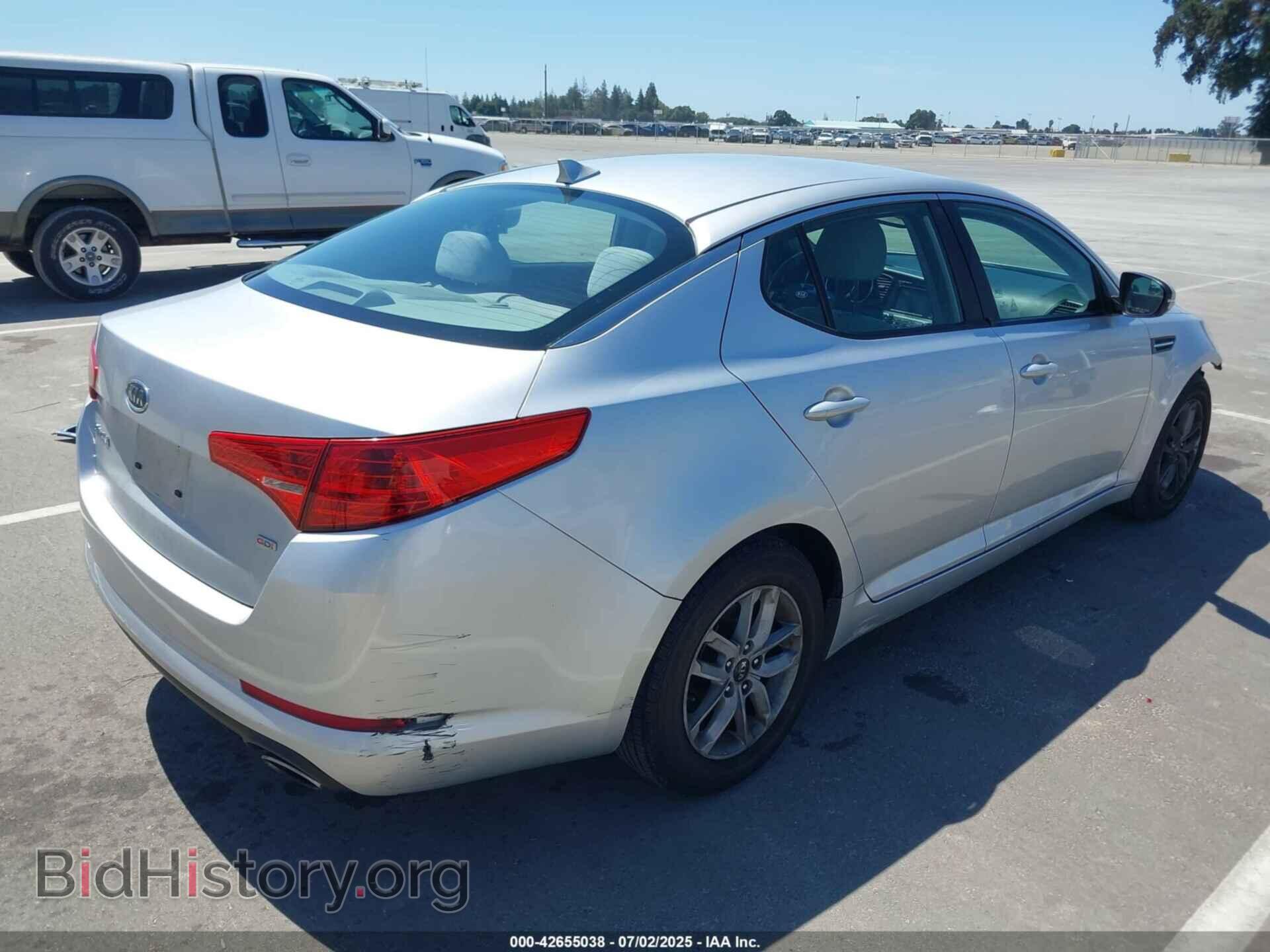 2011 KIA OPTIMA - VIN: KNAGM4A79B5057984 - Фото 4