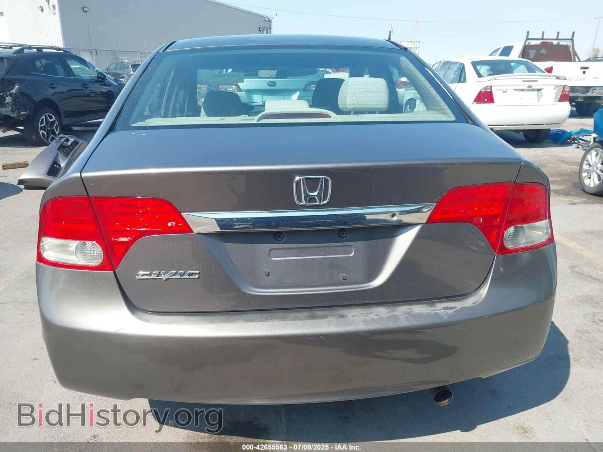2010 HONDA CIVIC - VIN: 19XFA1F58AE007366 - Фото 17