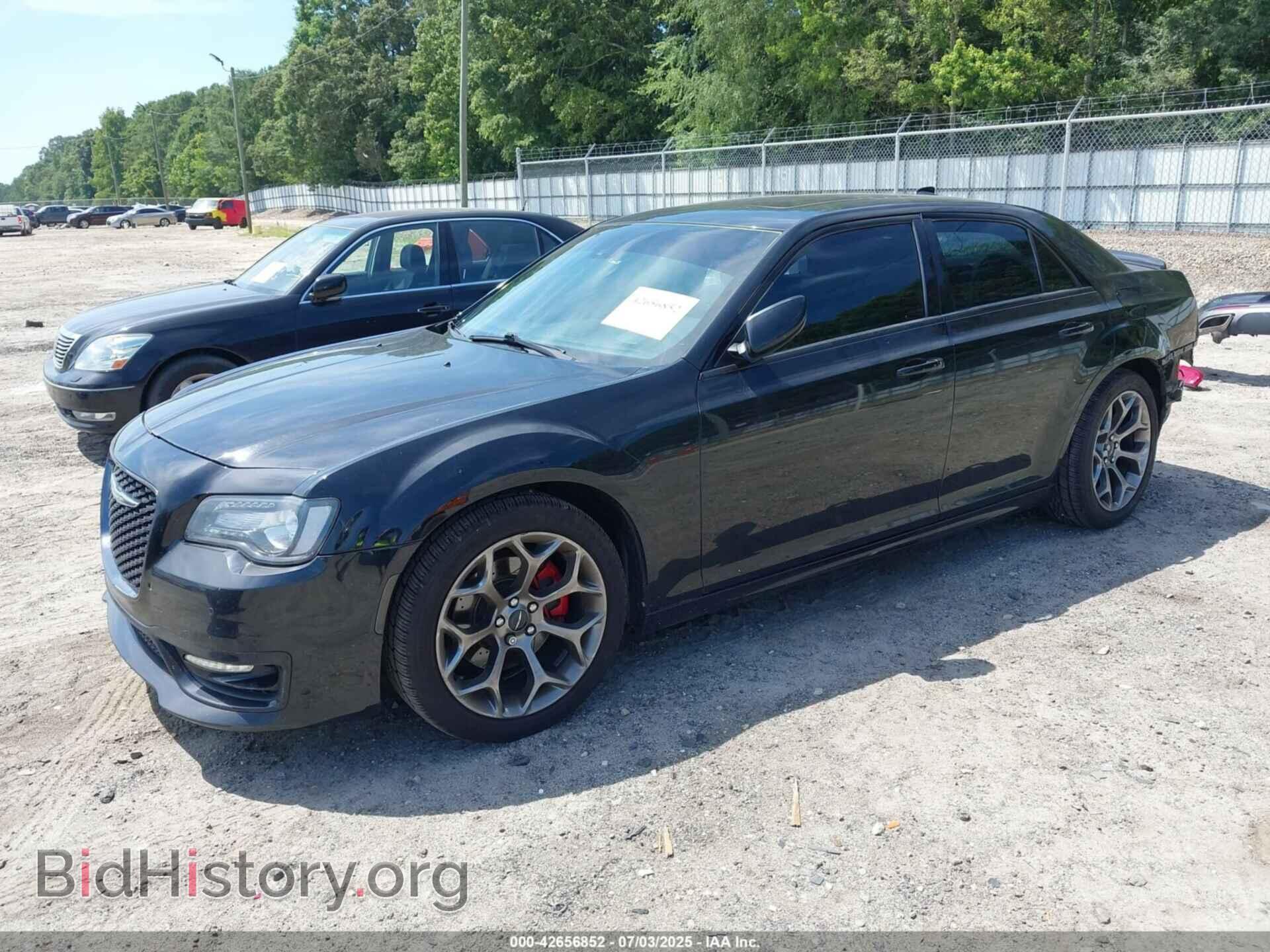 2018 CHRYSLER 300 - VIN: 2C3CCABT8JH203964 - Фото 2