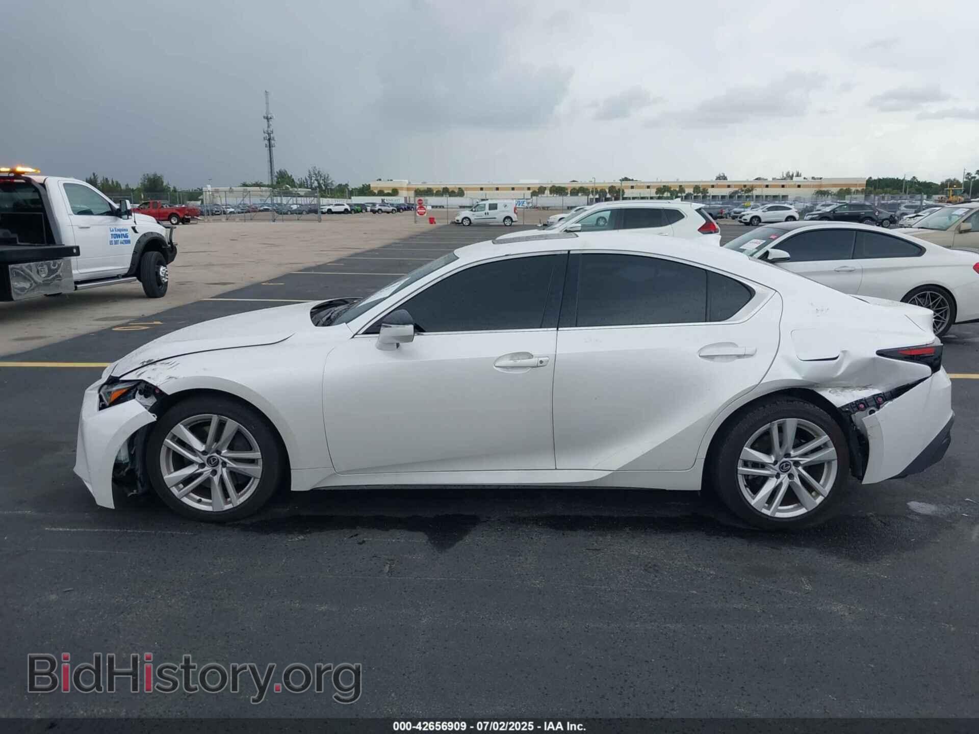 2023 LEXUS IS 300 - VIN: JTHCA1D28P5127702 - Фото 6