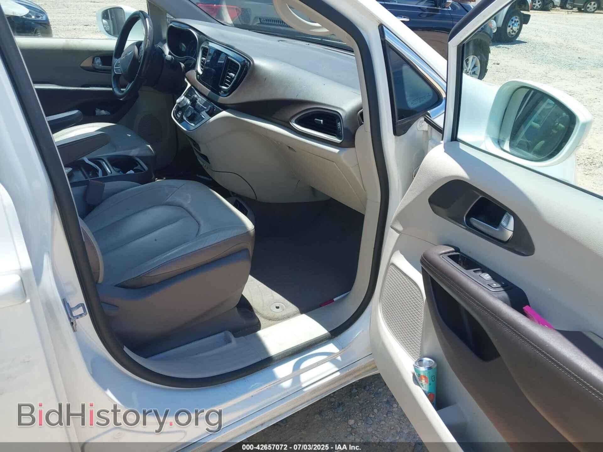 2017 CHRYSLER PACIFICA - VIN: 2C4RC1BG5HR533946 - Фото 5