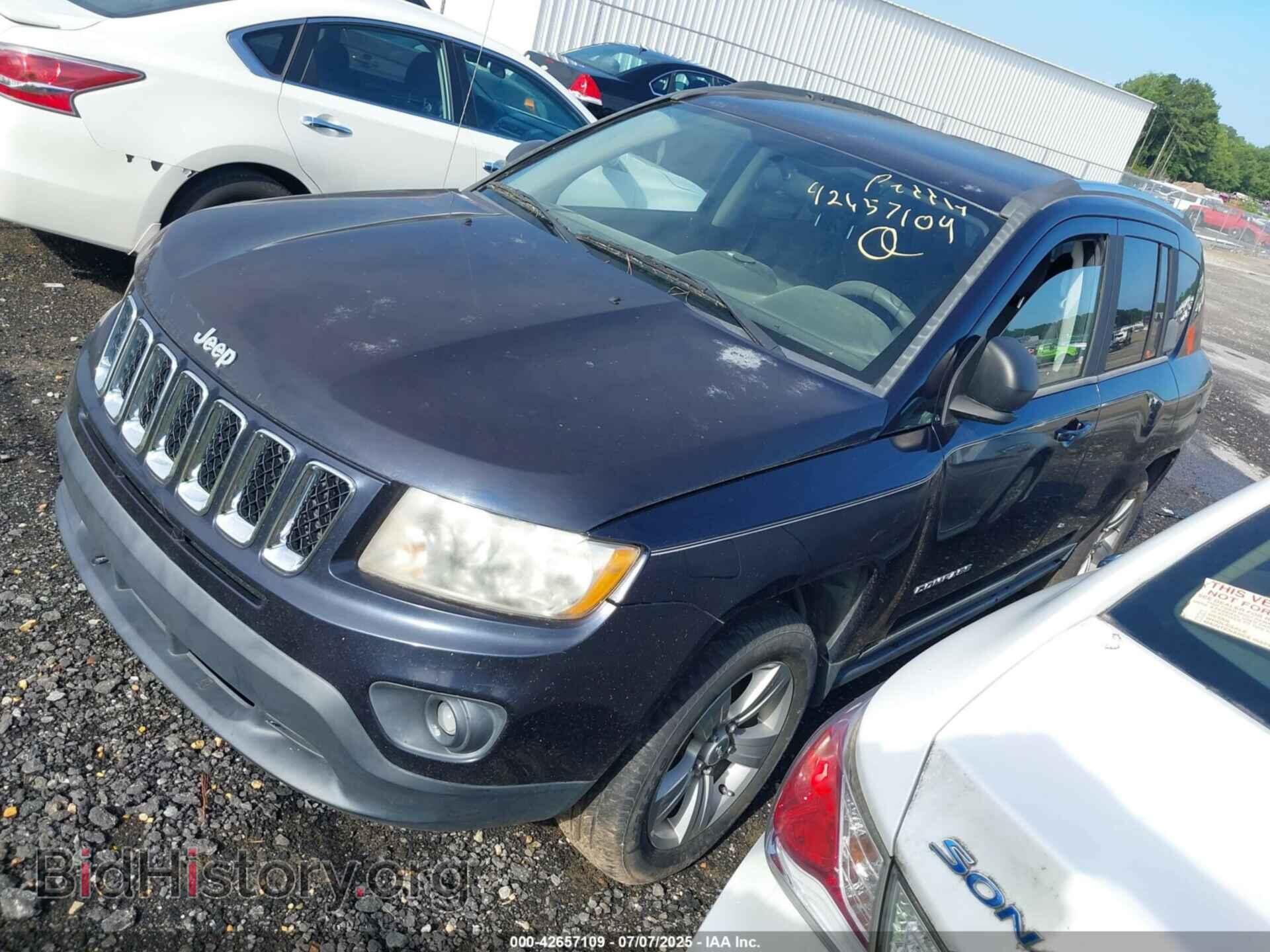 2011 JEEP COMPASS - VIN: 1J4NT1FA3BD213422 - Photo 2