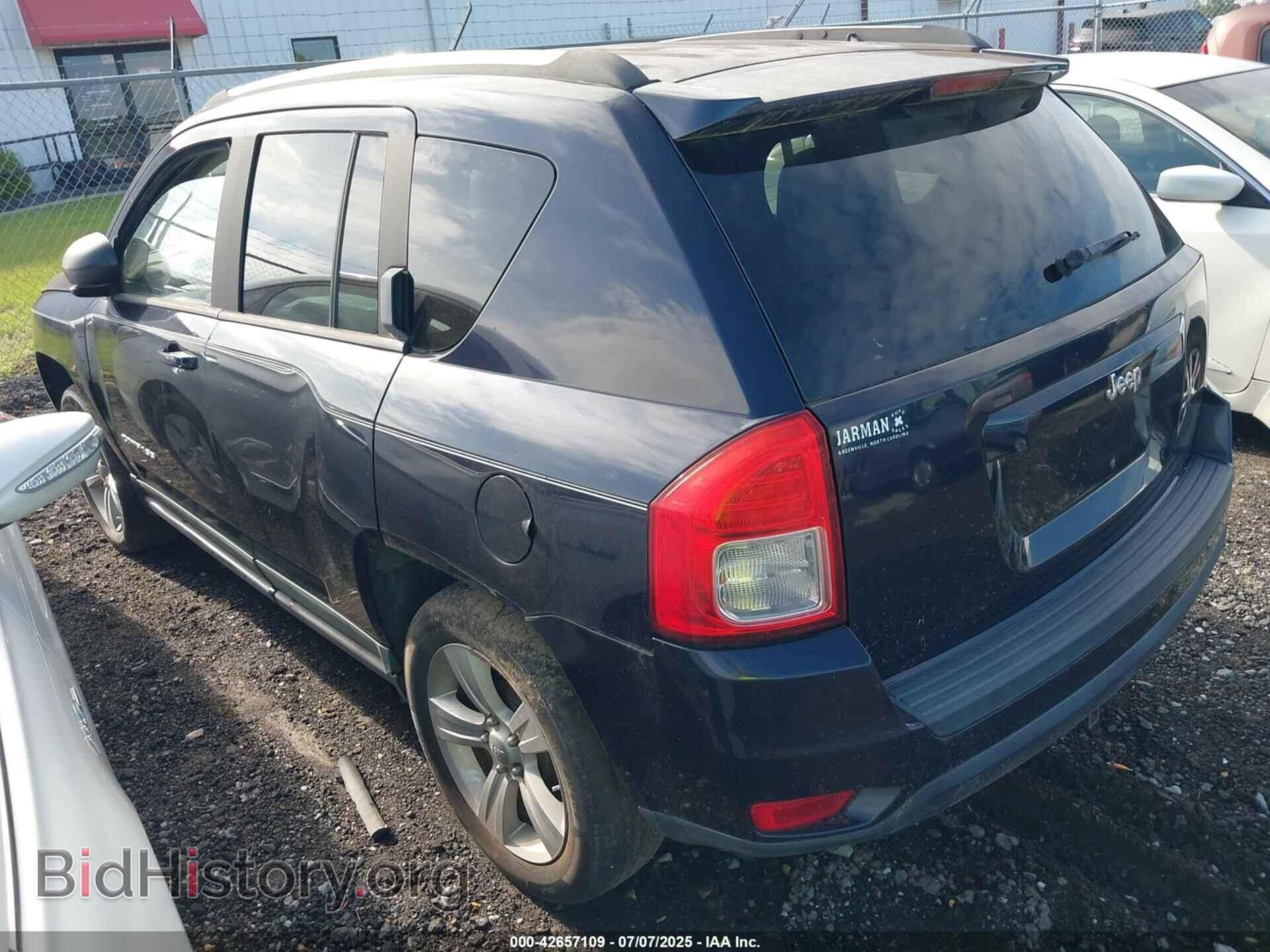 2011 JEEP COMPASS - VIN: 1J4NT1FA3BD213422 - Photo 3