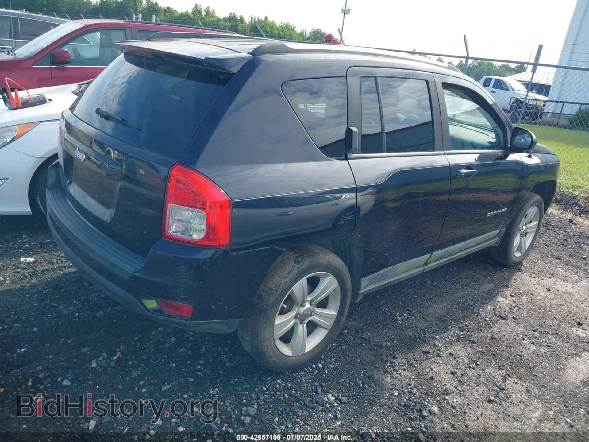 2011 JEEP COMPASS - VIN: 1J4NT1FA3BD213422 - Photo 4