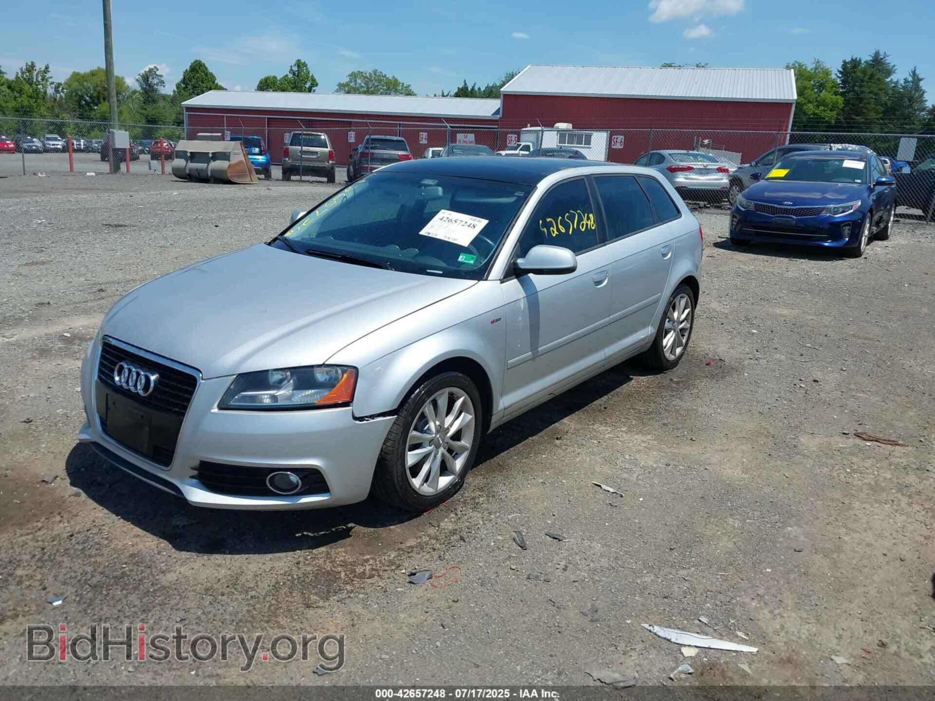 2011 AUDI A3 - VIN: WAUBEAFM5BA020944 - Фото 2