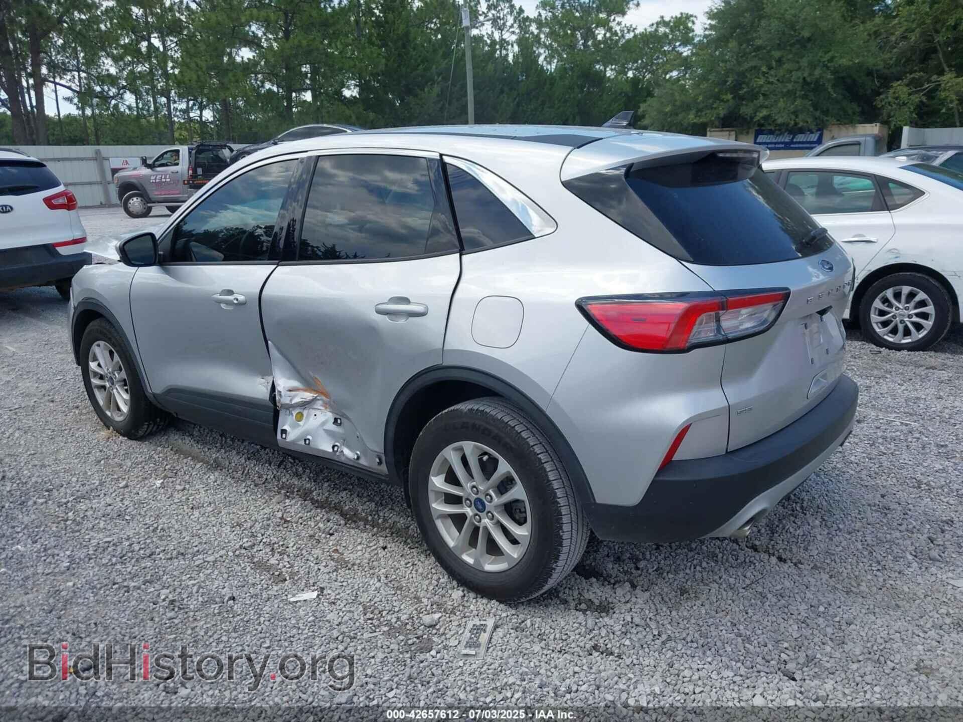 2020 FORD ESCAPE - VIN: 1FMCU0G64LUA23852 - Фото 3