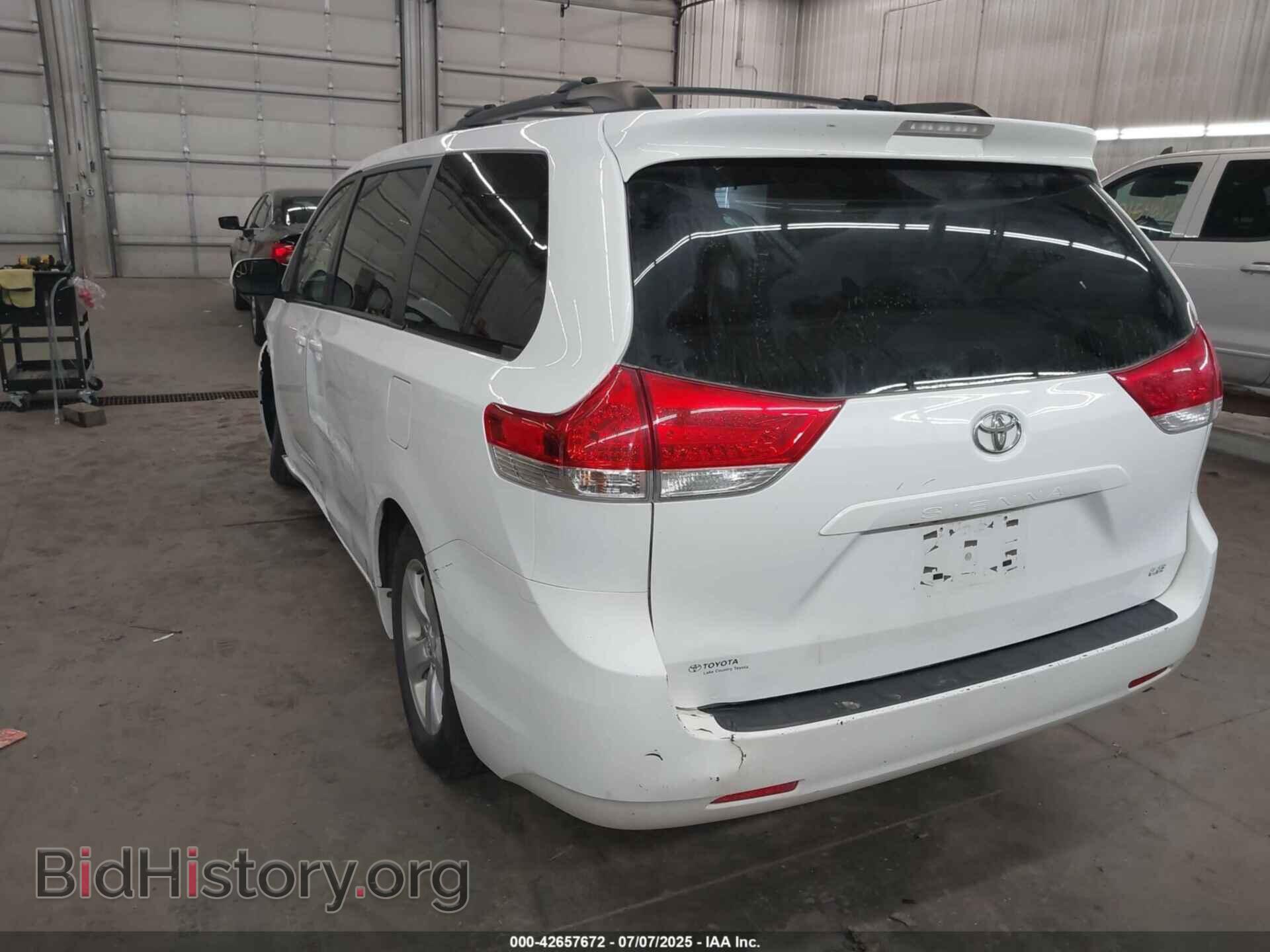 2013 TOYOTA SIENNA - VIN: 5TDKK3DC8DS296090 - Фото 3