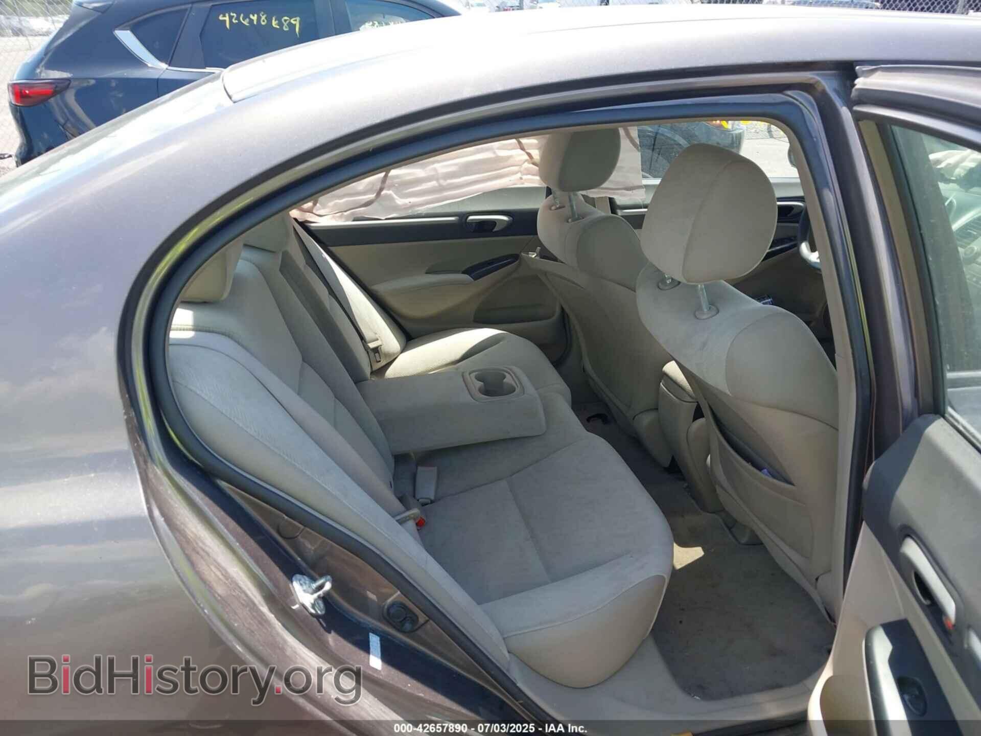 2010 HONDA CIVIC - VIN: 19XFA1F85AE027763 - Фото 8